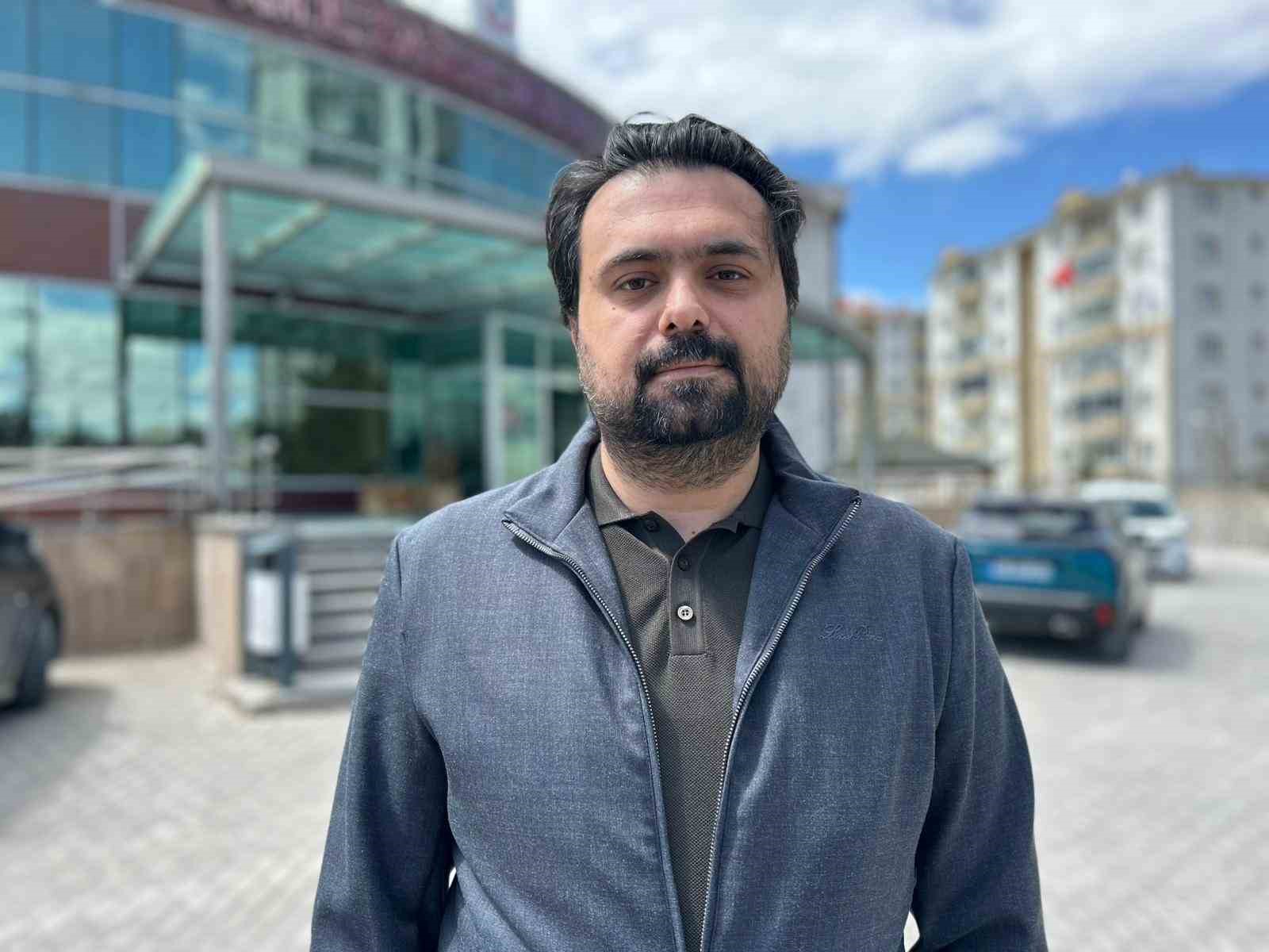 Türkiye’den İran’a sağlık desteği: Van’dan gönderilen yardım tırı sayısı 9 oldu
