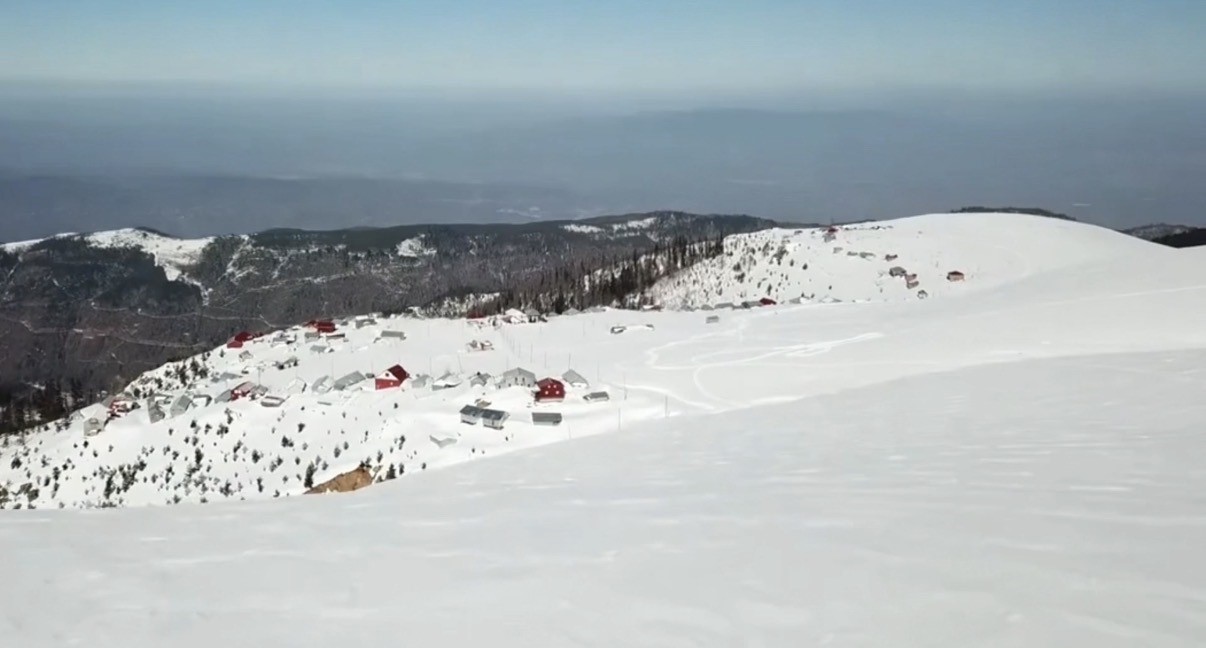 Türkiye’nin en yüksek kar kalınlığı Düzce’de ölçüldü

