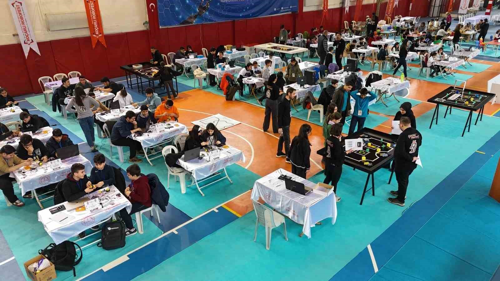 Türkiye’nin genç kodlamacıları Koçarlı’da buluşacak
Türkiye’nin genç kodlamacıları Koçarlı’da buluşacak