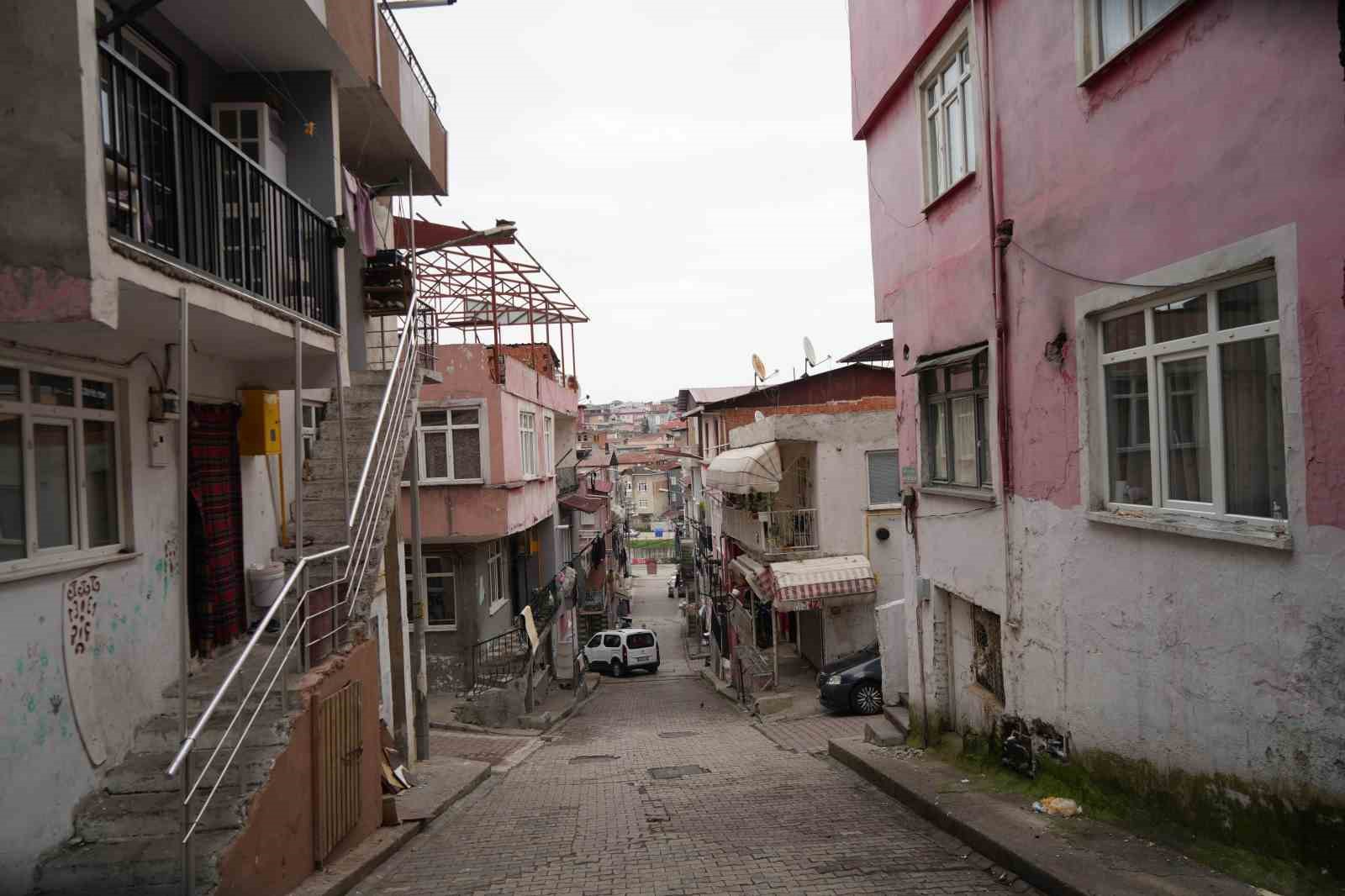 Türkiye’nin ilahi sesi Celal Karatüre’nin hayat hikayesi
