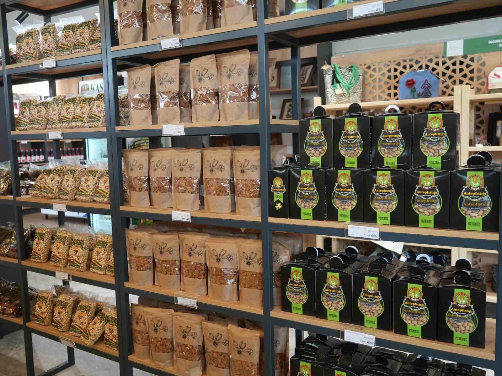 Türkiye’nin ilk ‘ekolojik market’i açıldı
