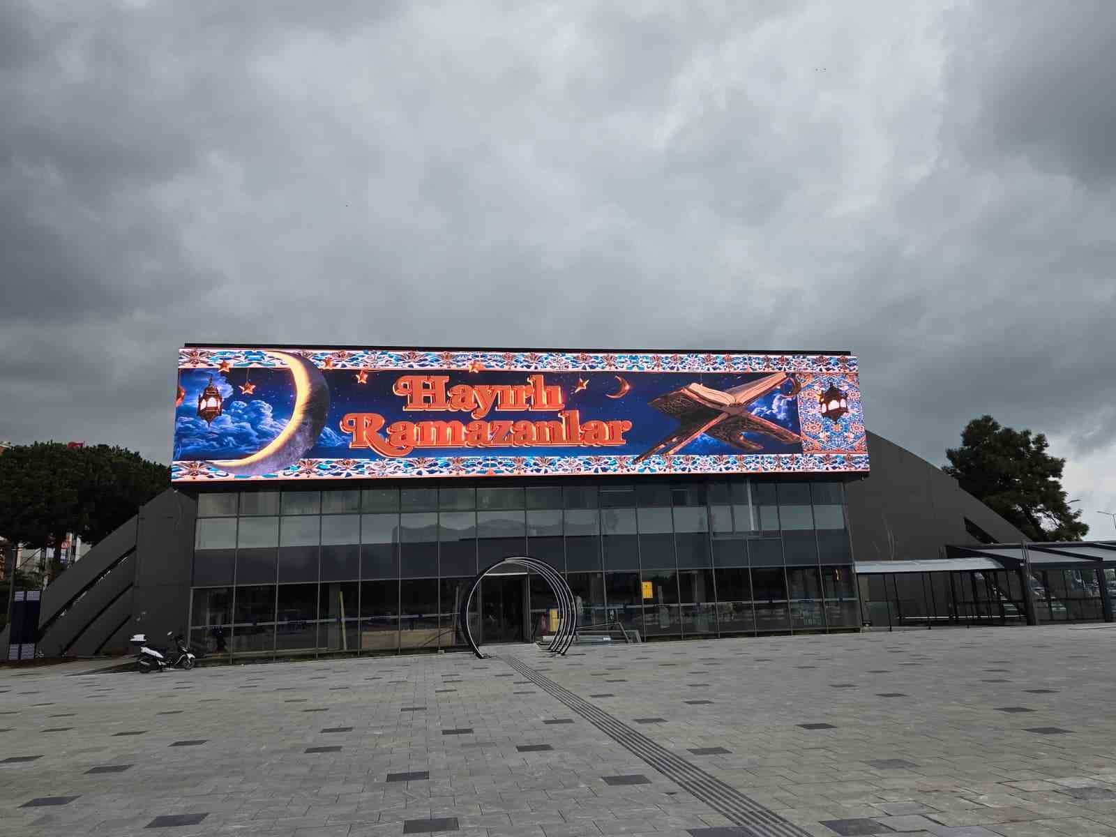 Türkiye’nin ilk uçan sineması Samsun’da açılmak için gün sayıyor
