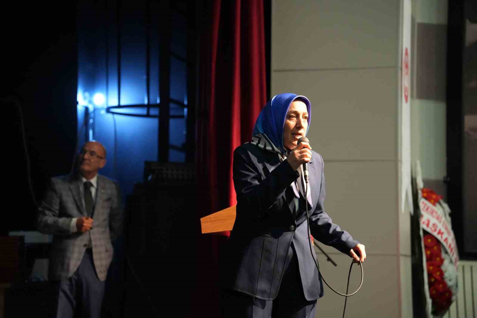 Türkiye’nin tek kadın kahveciler odası başkanı 3. kez seçildi
