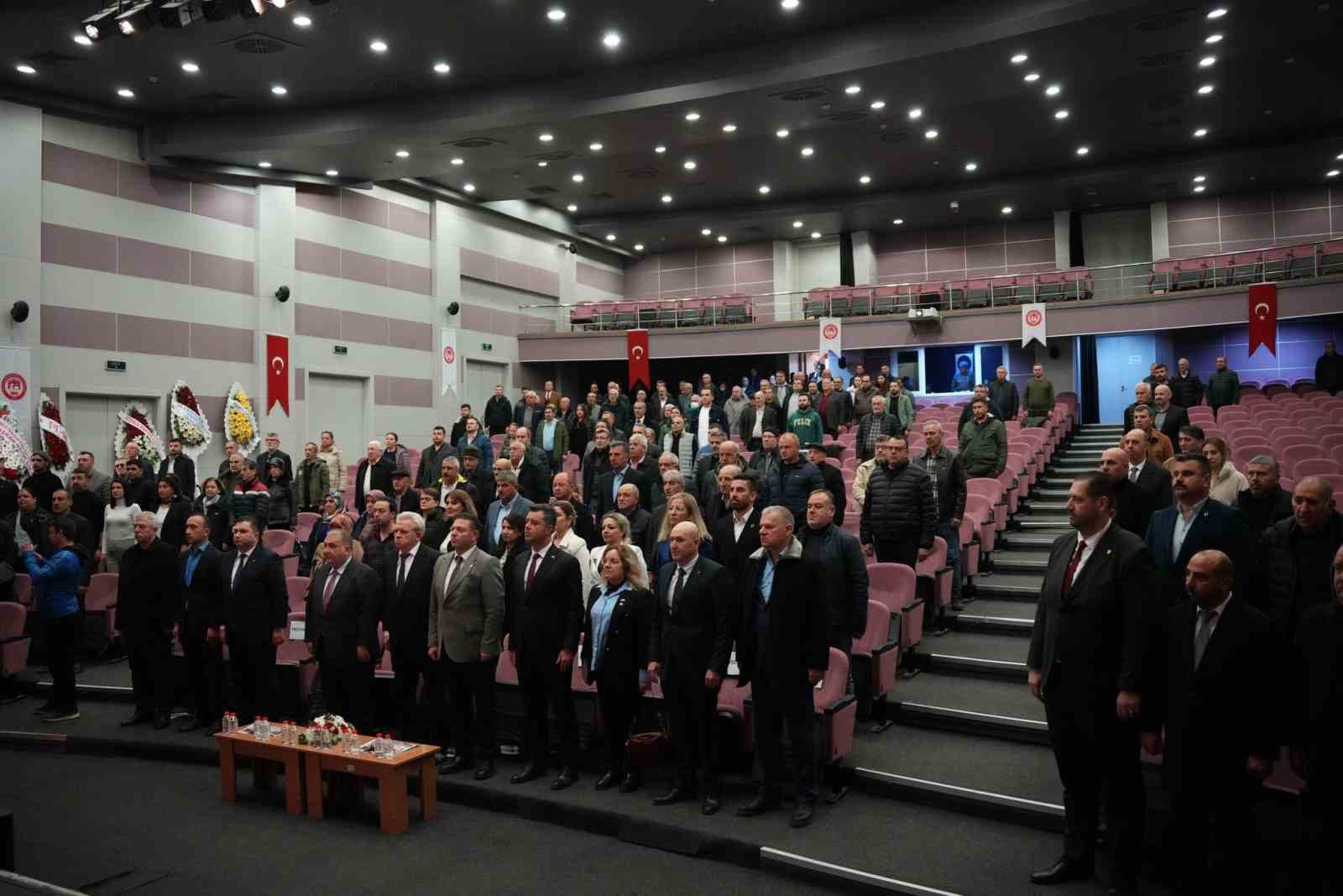 Türkiye’nin tek kadın kahveciler odası başkanı 3. kez seçildi
