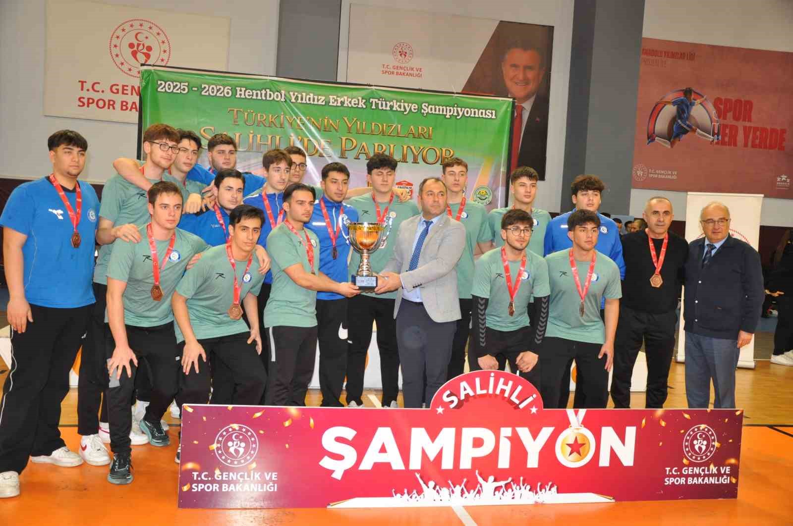 Türkiye’nin Yıldızları Salihli’de parladı: Hentbolda şampiyon Beşiktaş!
Türkiye’nin Yıldızları Salihli’de parladı: Hentbolda şampiyon Beşiktaş!