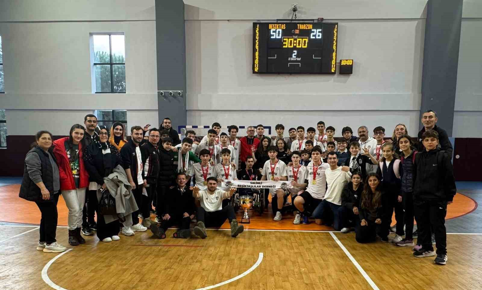 Türkiye’nin Yıldızları Salihli’de parladı: Hentbolda şampiyon Beşiktaş!
Türkiye’nin Yıldızları Salihli’de parladı: Hentbolda şampiyon Beşiktaş!