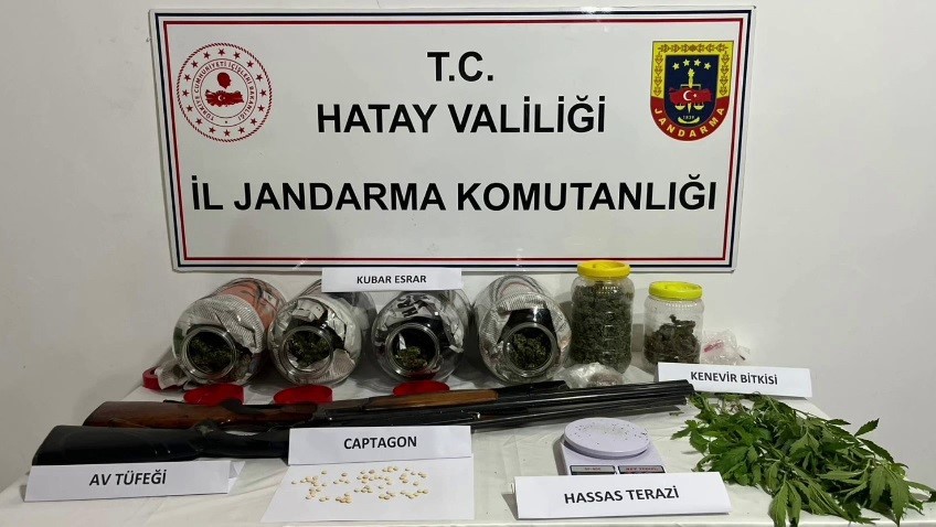 Turşu bidonunda uyuşturucu ticaretine 5 gözaltı
