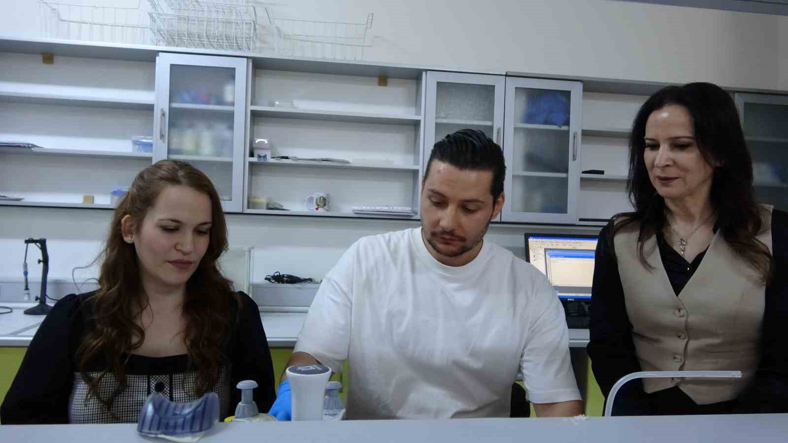 Tuz Gölü’nün dayanıklı bitkileri çorak toprakları yeniden canlandırmak için inceleniyor
