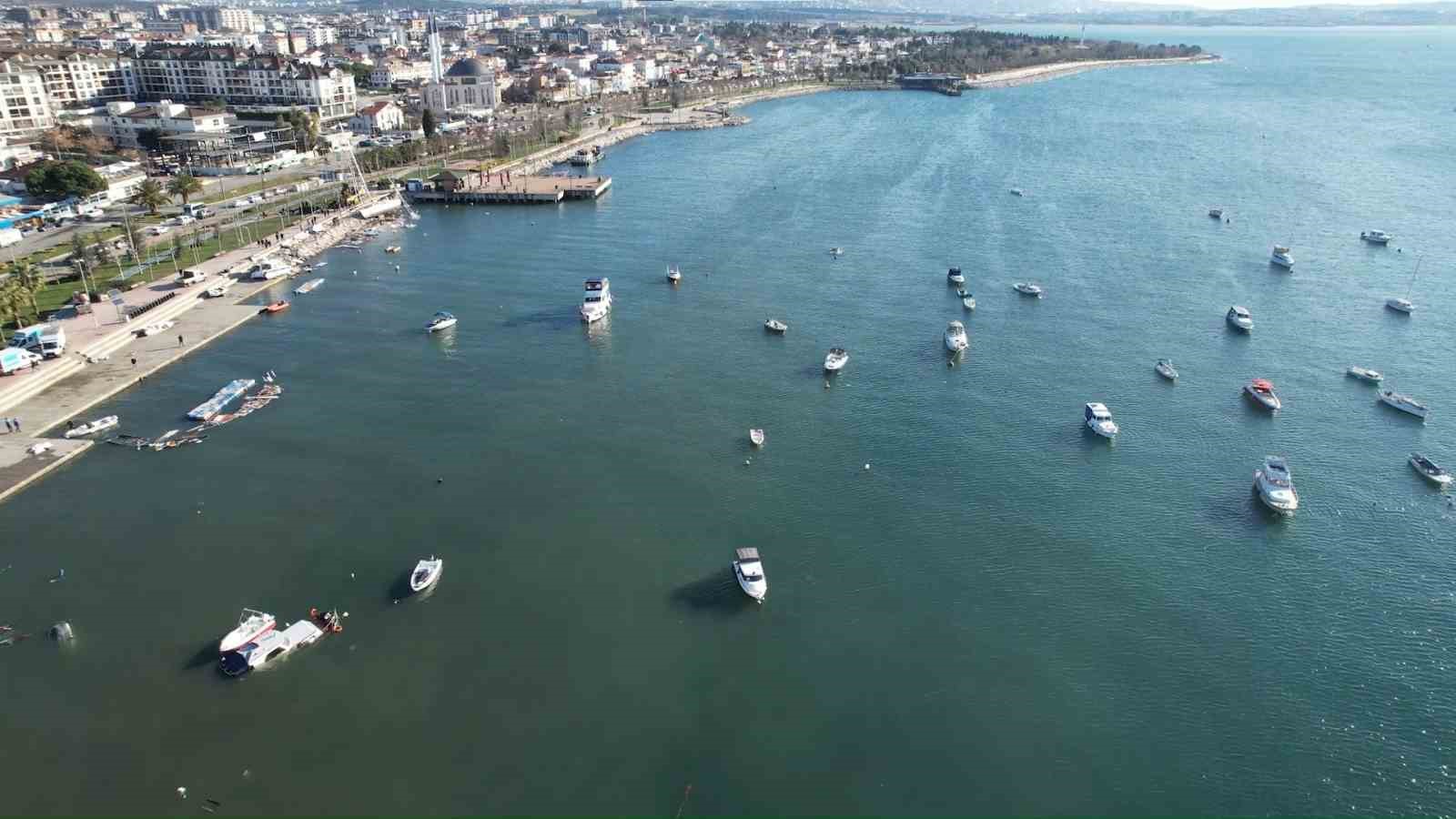 Tuzla’da fırtına sonrası hasar tespit çalışmaları sürüyor
