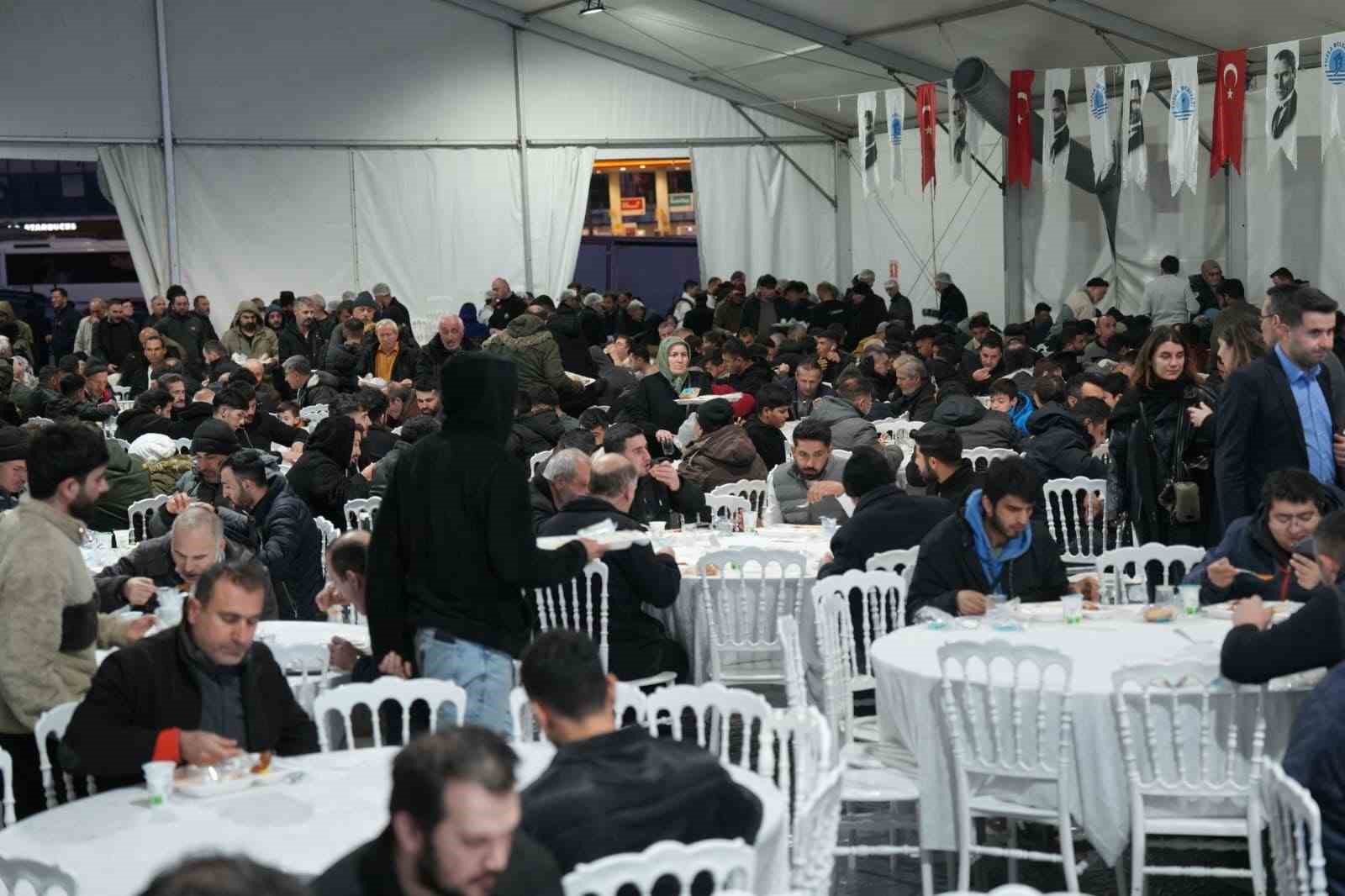 Tuzla’da ilk iftar yapıldı
