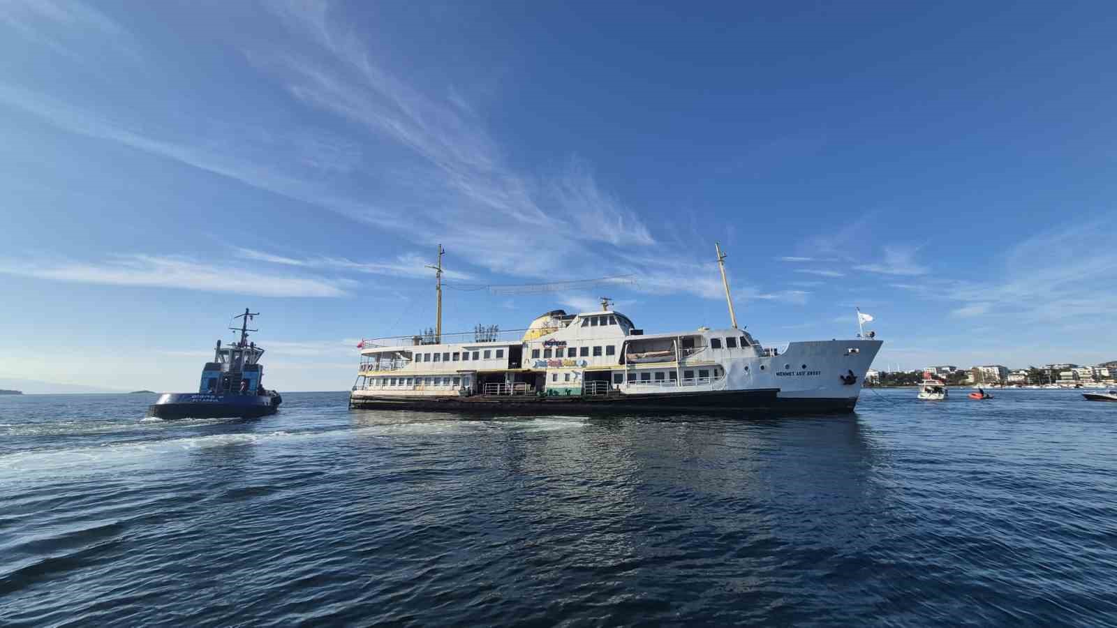 Tuzla’daki Mehmet Akif Ersoy vapuru yeniden İstanbul’a hizmet edecek
Tuzla’daki Mehmet Akif Ersoy vapuru yeniden İstanbul’a hizmet edecek