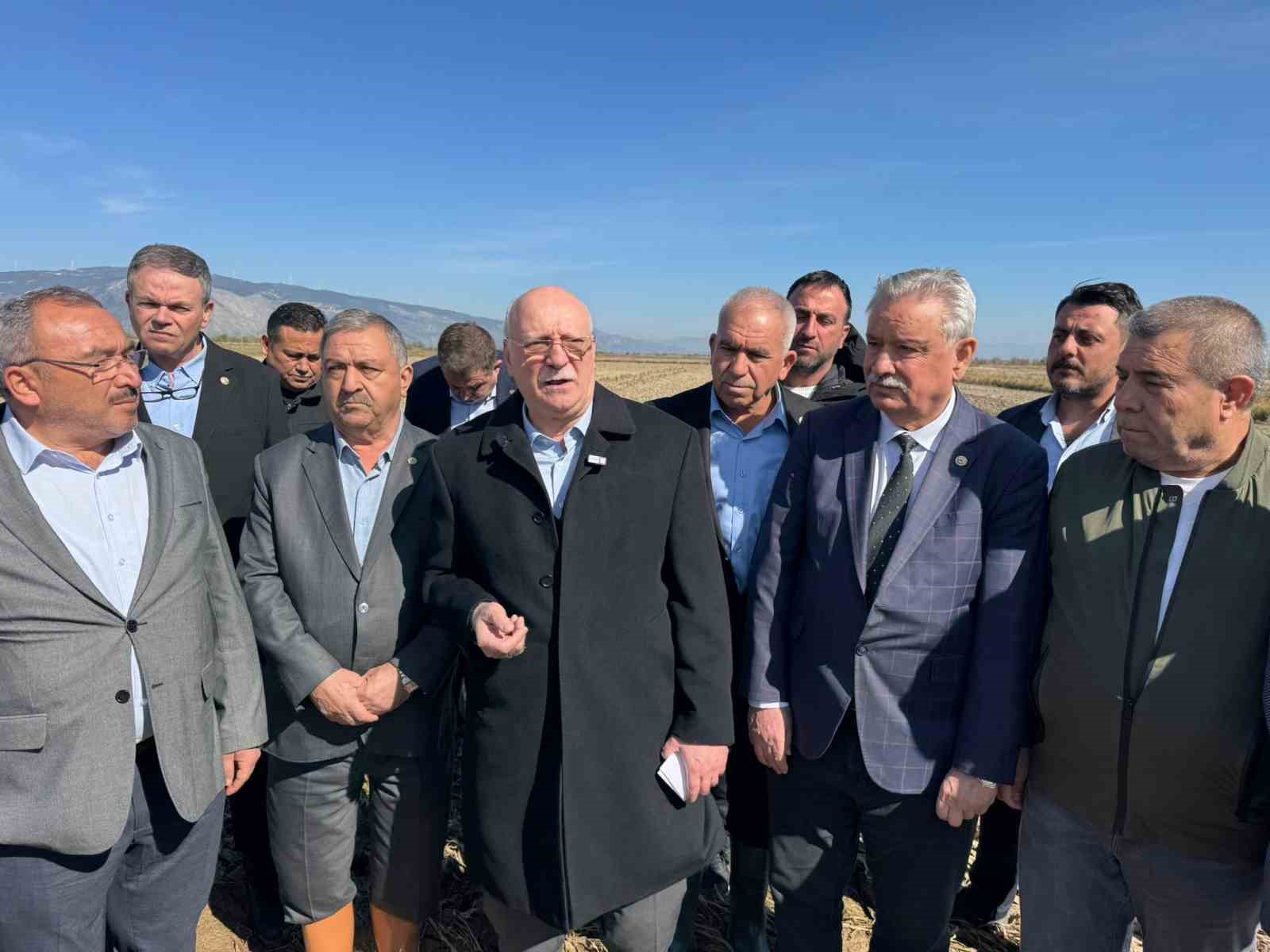 TZOB Genel Başkanı Bayraktar: "Afetler tarımı vurdu, çiftçi destek bekliyor"
