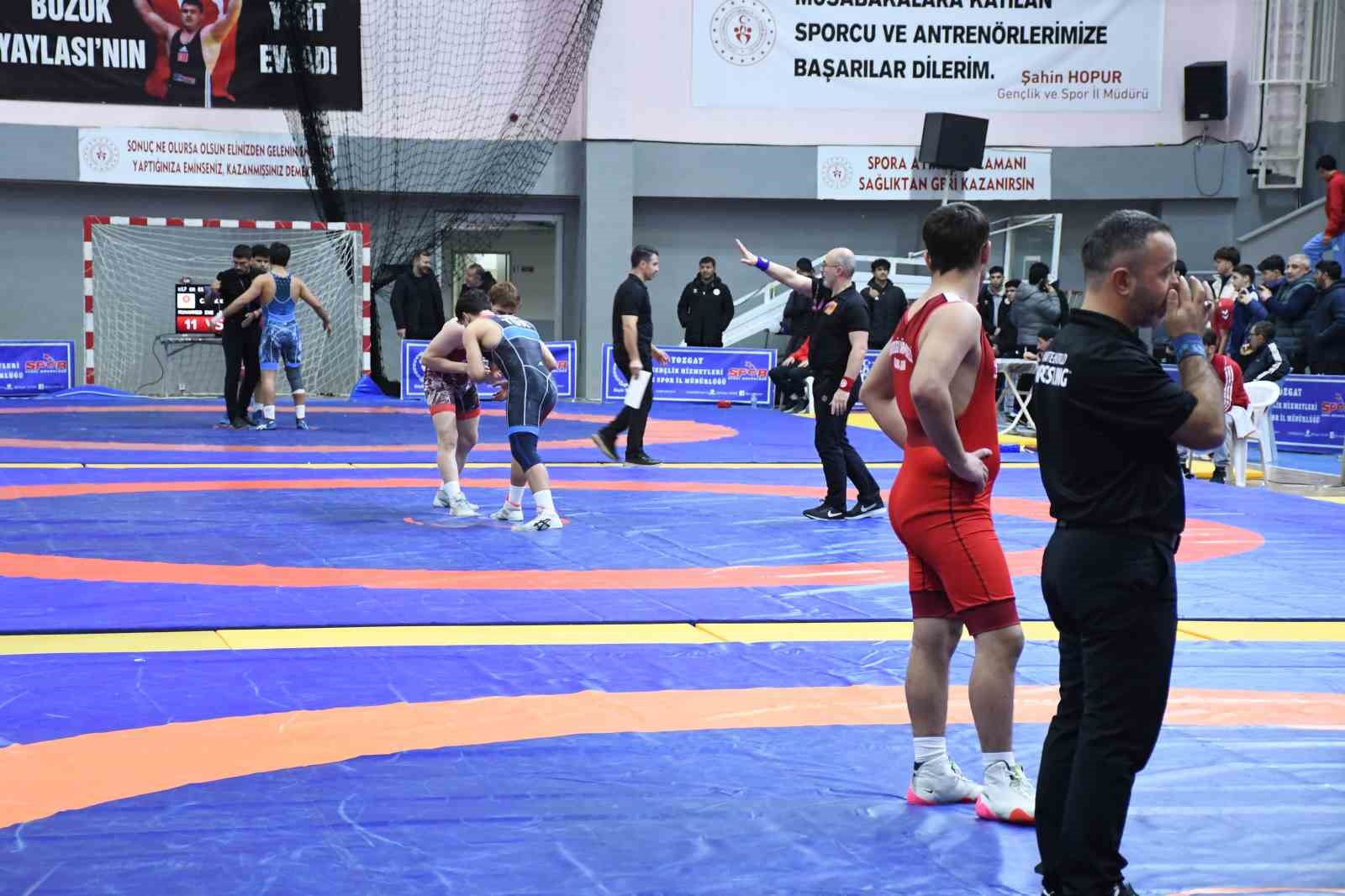 U17 Güreş Grup Müsabakaları, Yozgat’ta tamamlandı
