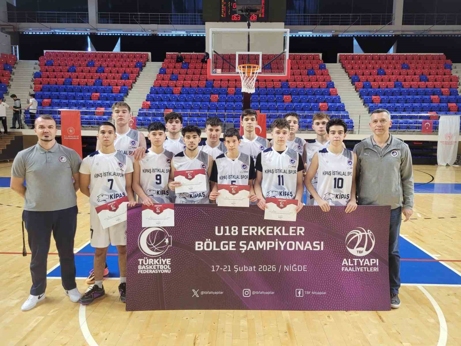 U18 Erkekler Bölge Şampiyonası’nda yarı finalistler belli oldu

