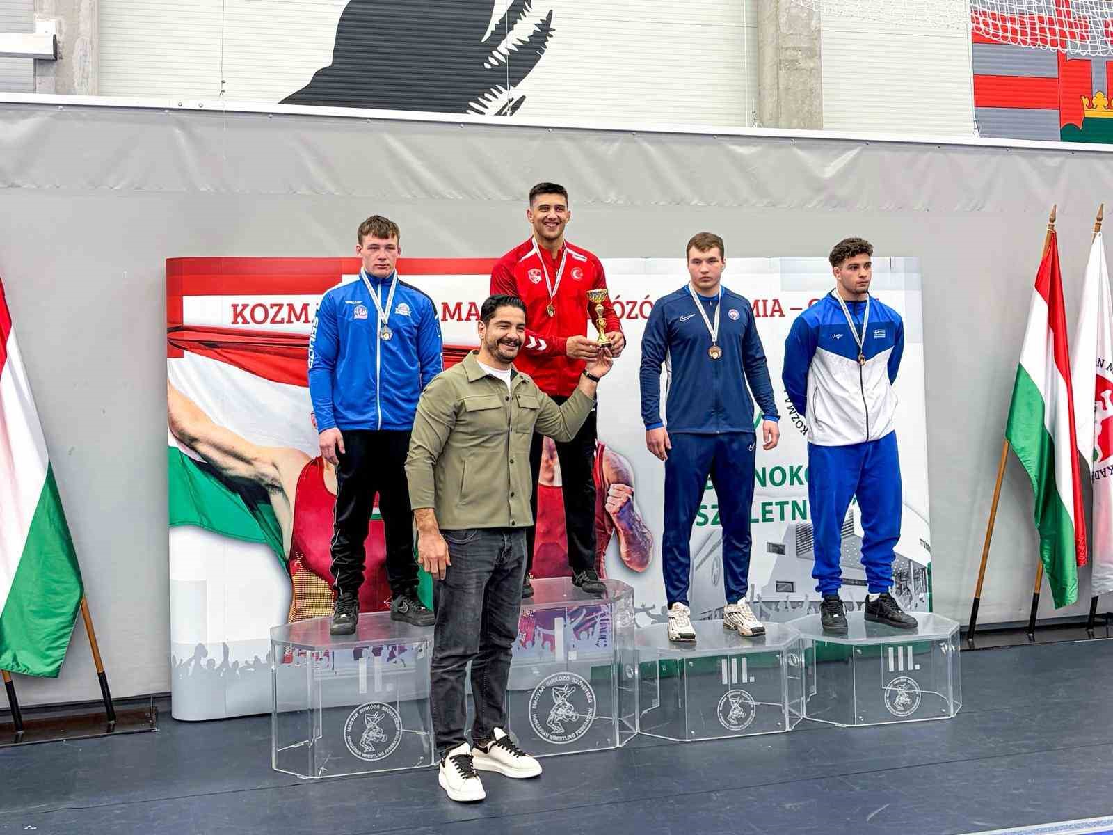 U20 Grekoromen Güreş Milli Takımı şampiyon oldu
