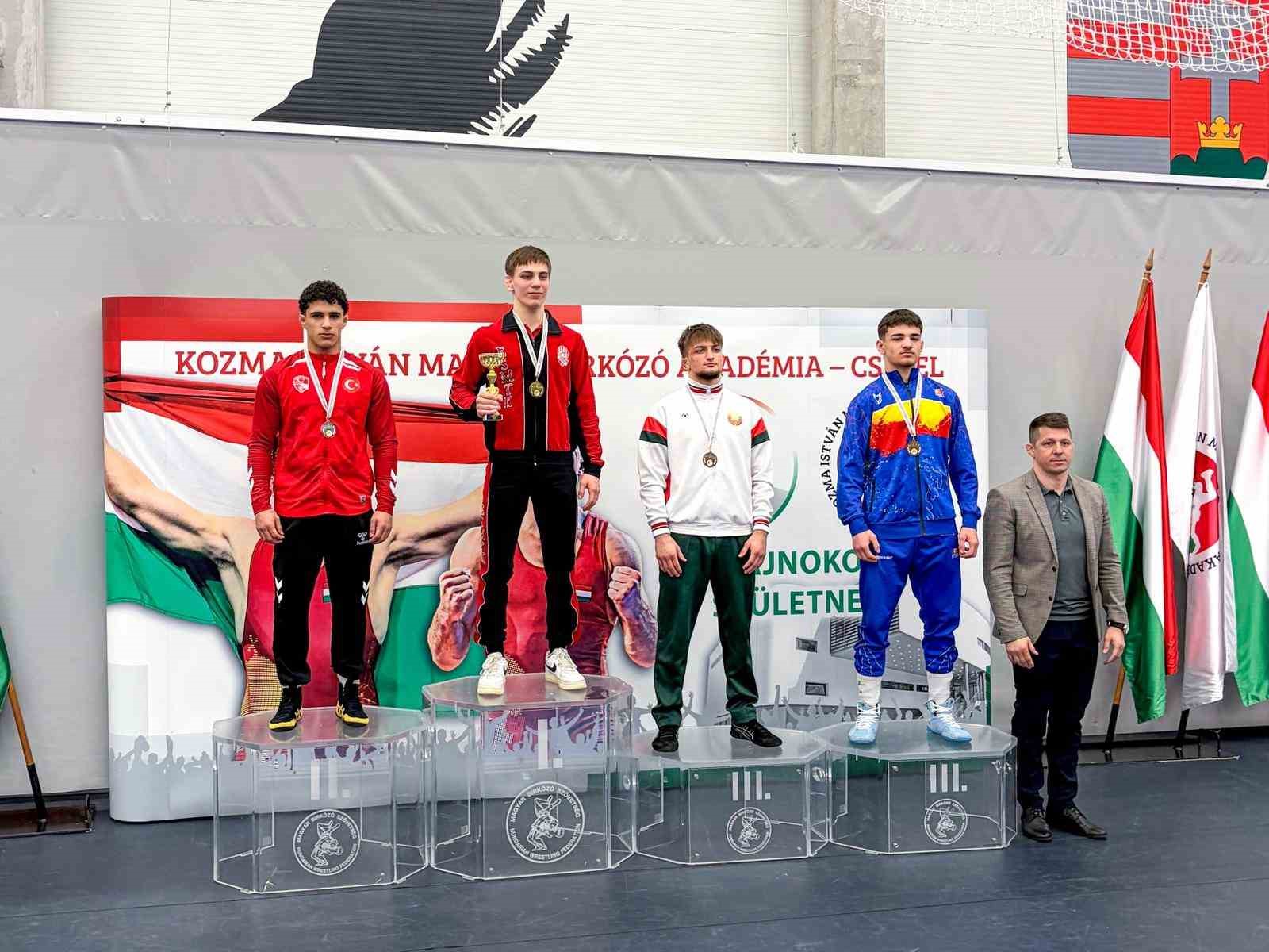 U20 Grekoromen Güreş Milli Takımı şampiyon oldu
