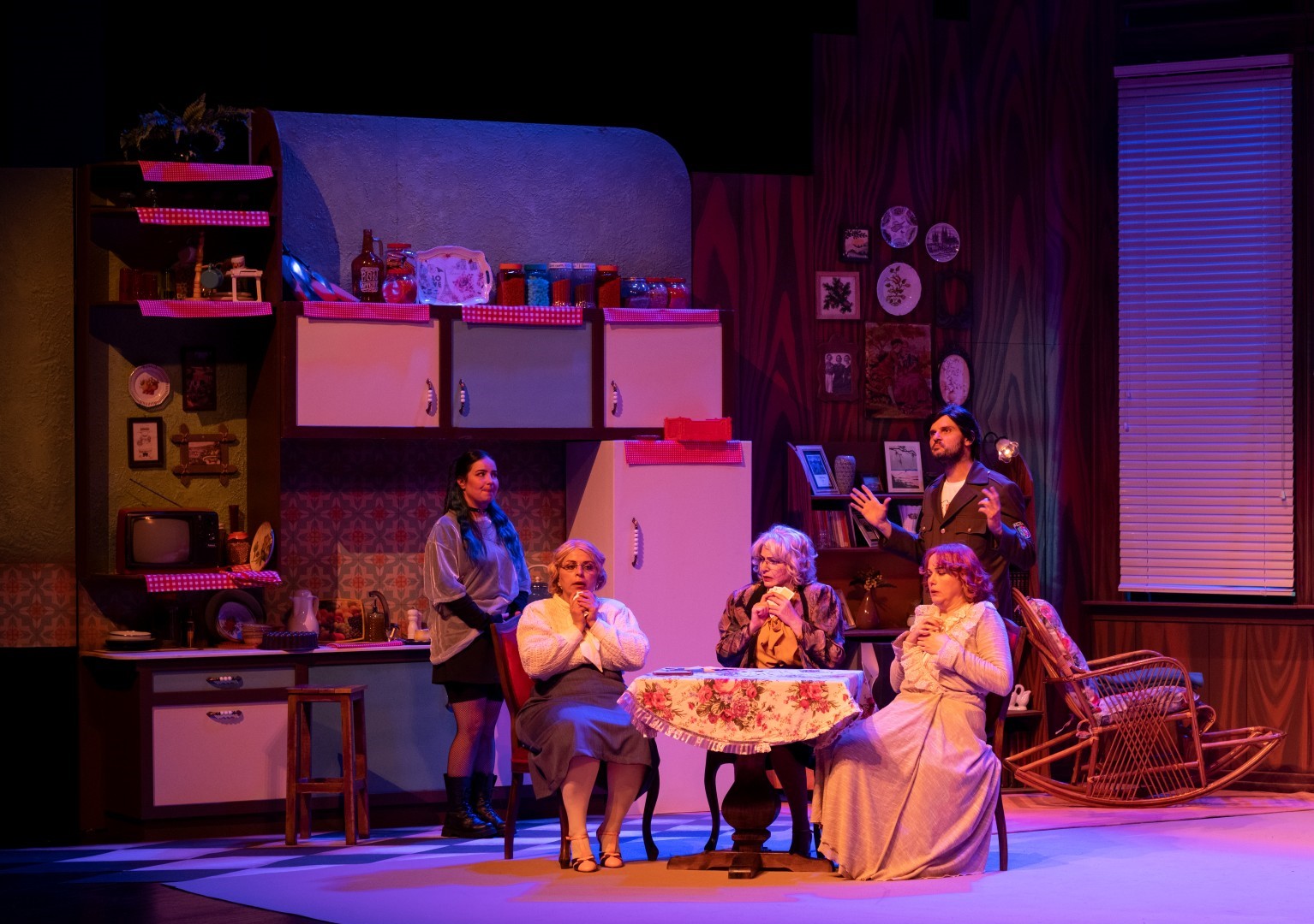 "Üç Jokerli Konken" Gebze’de sahnelendi
