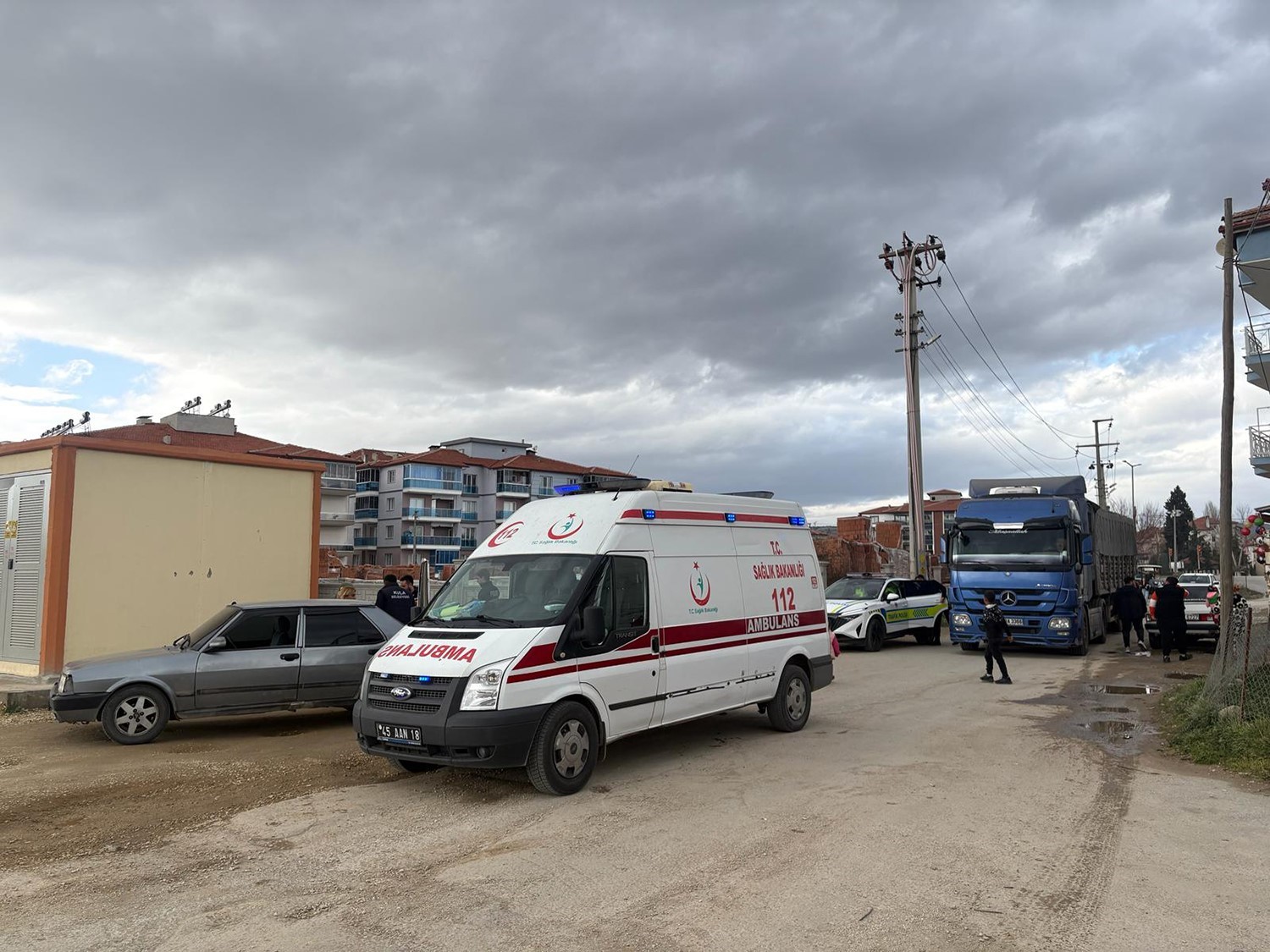 Üç tekerlekli elektrikli bisiklet devrildi: 1 yaralı
