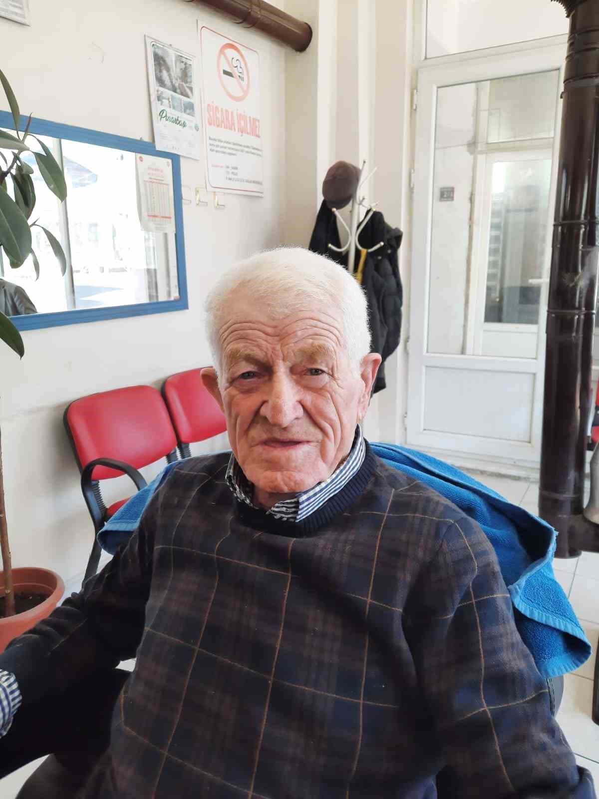 Üç yıl önce kaybolan babalarından gelecek umutlu haberi bekliyorlar
