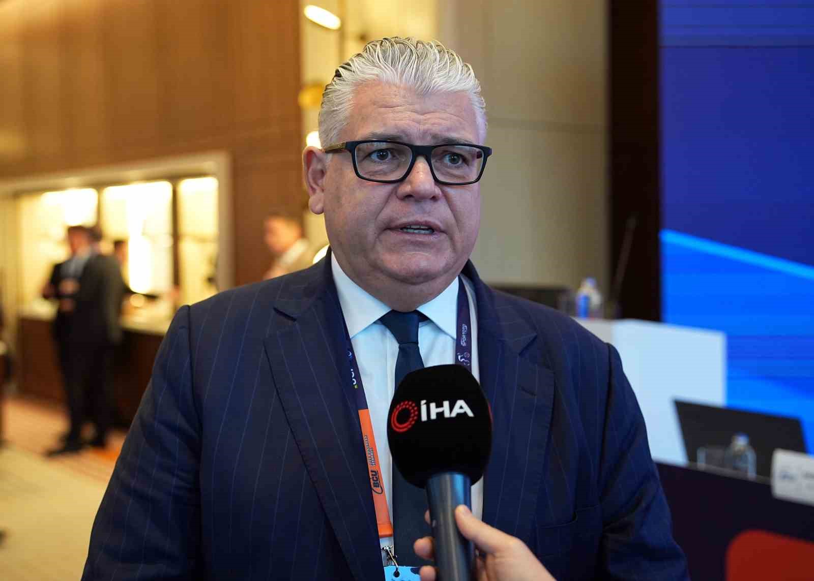 UCI Başkanı David Lappartient: "Yapılan yatırımlar bisiklet sporunun gelişmesi açısından Türkiye’ye değer katıyor"
