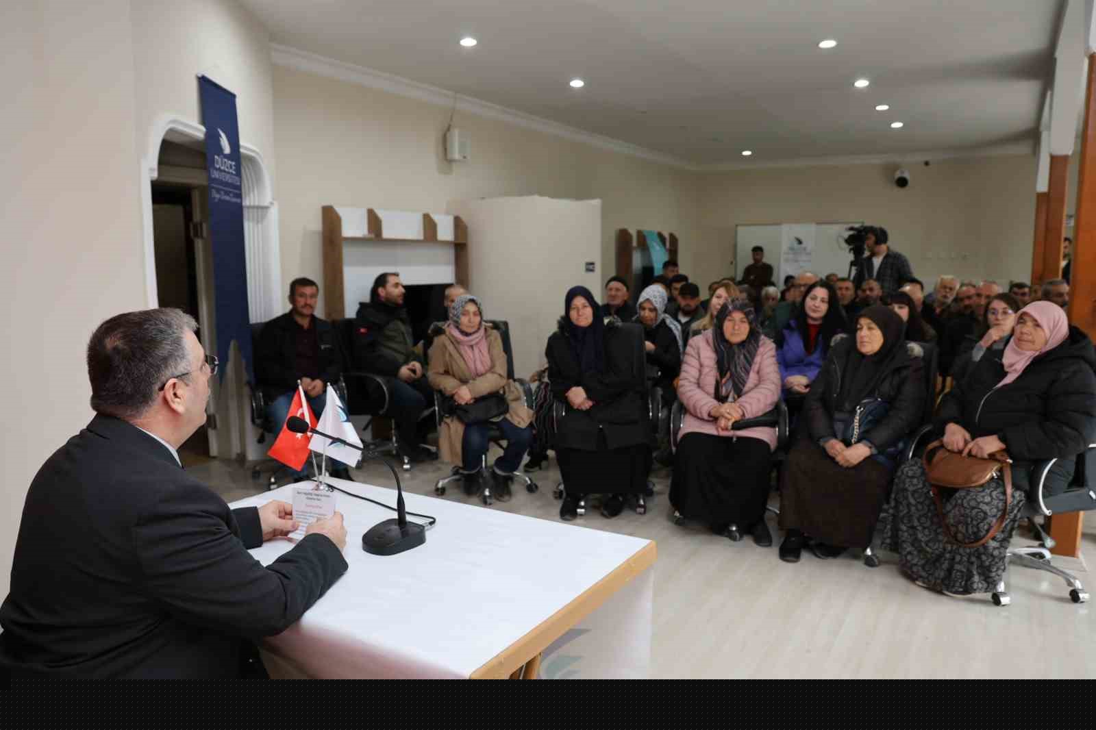 Ücretsiz fidan dağıtıldı
