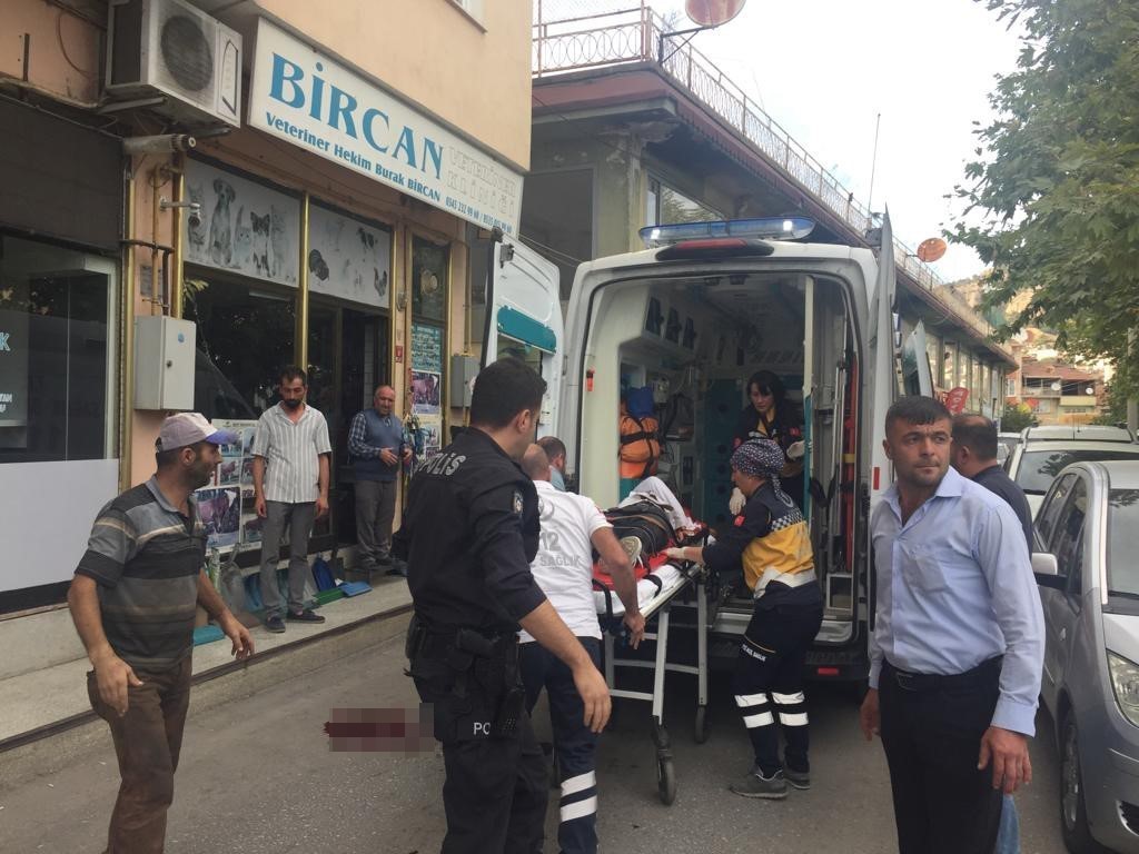 Üçüncü kattan düşerek ölen 18 yaşındaki Funda’nın ağabeyi beraat etti
