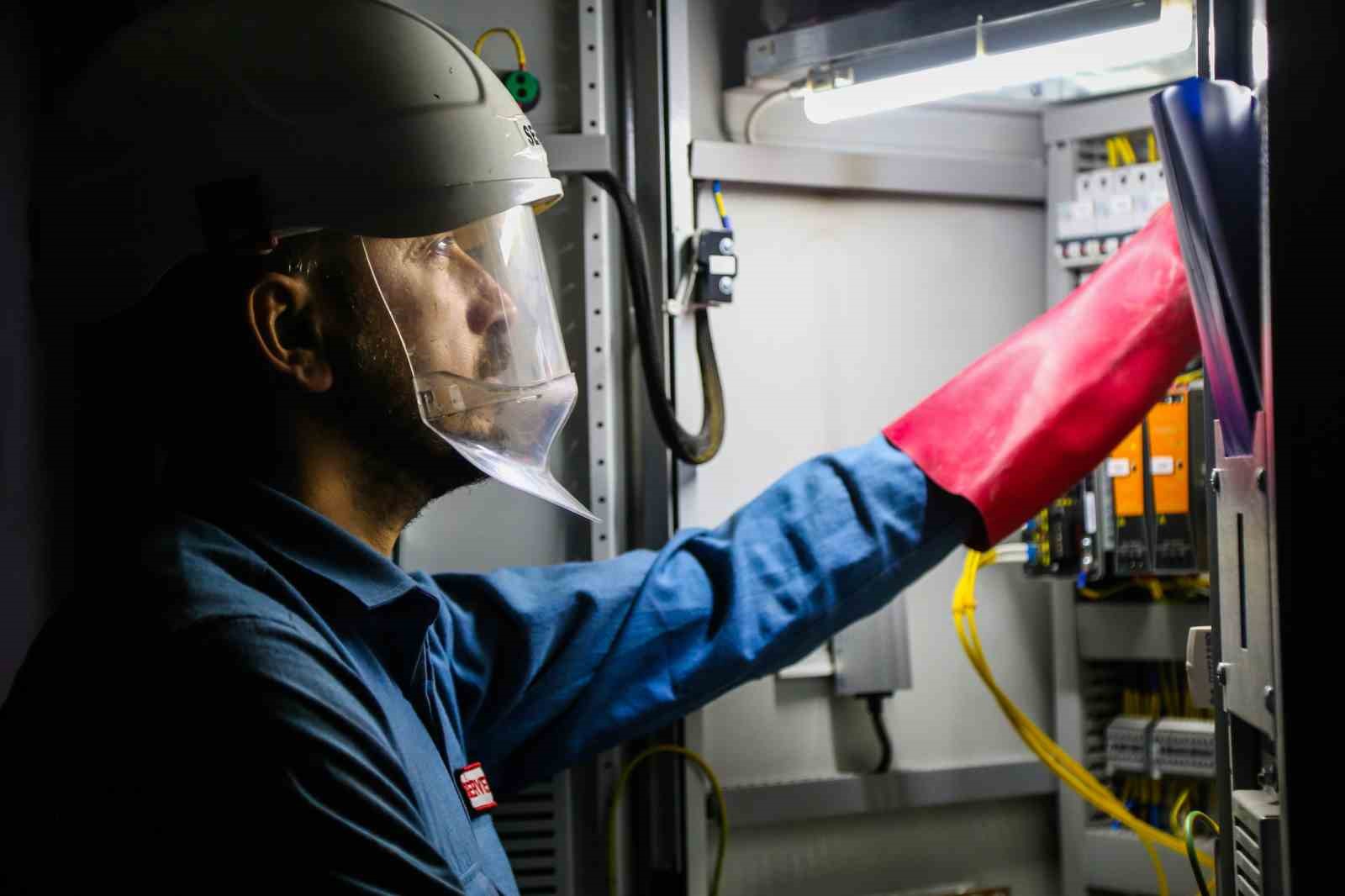 UEDAŞ’tan bayramda kesintisiz enerji mesaisi
