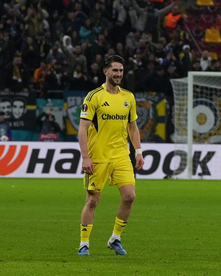 UEFA Avrupa Ligi: FCSB: 0 - Fenerbahçe: 1 (İlk yarı)
