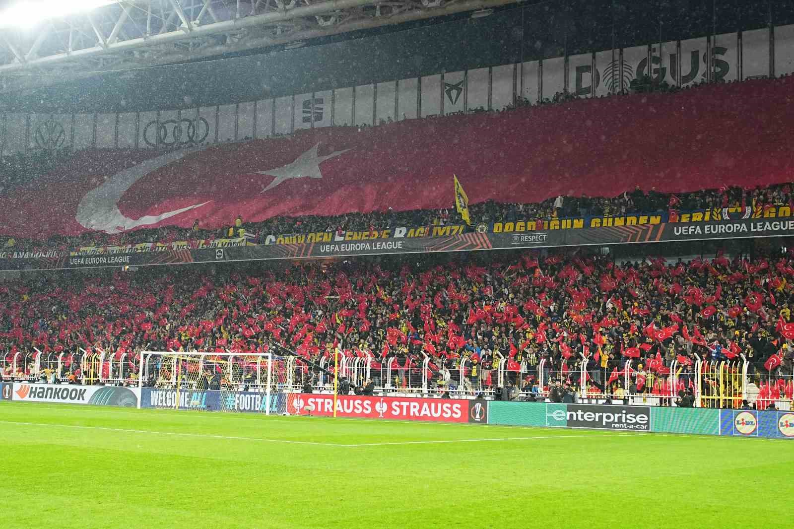 UEFA Avrupa Ligi: Fenerbahçe: 0 - Aston Villa: 0 (Maç devam ediyor)
