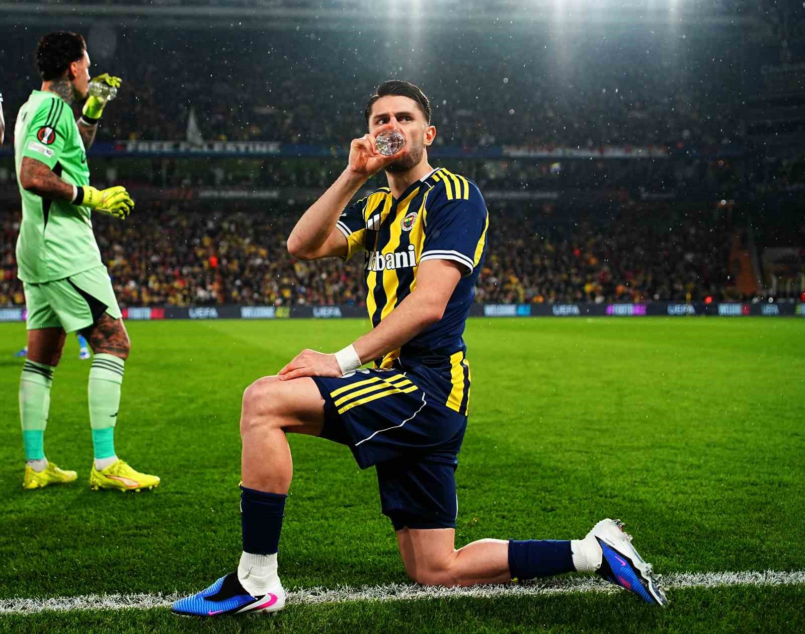 UEFA Avrupa Ligi: Fenerbahçe: 0 - Aston Villa: 0 (Maç devam ediyor)
