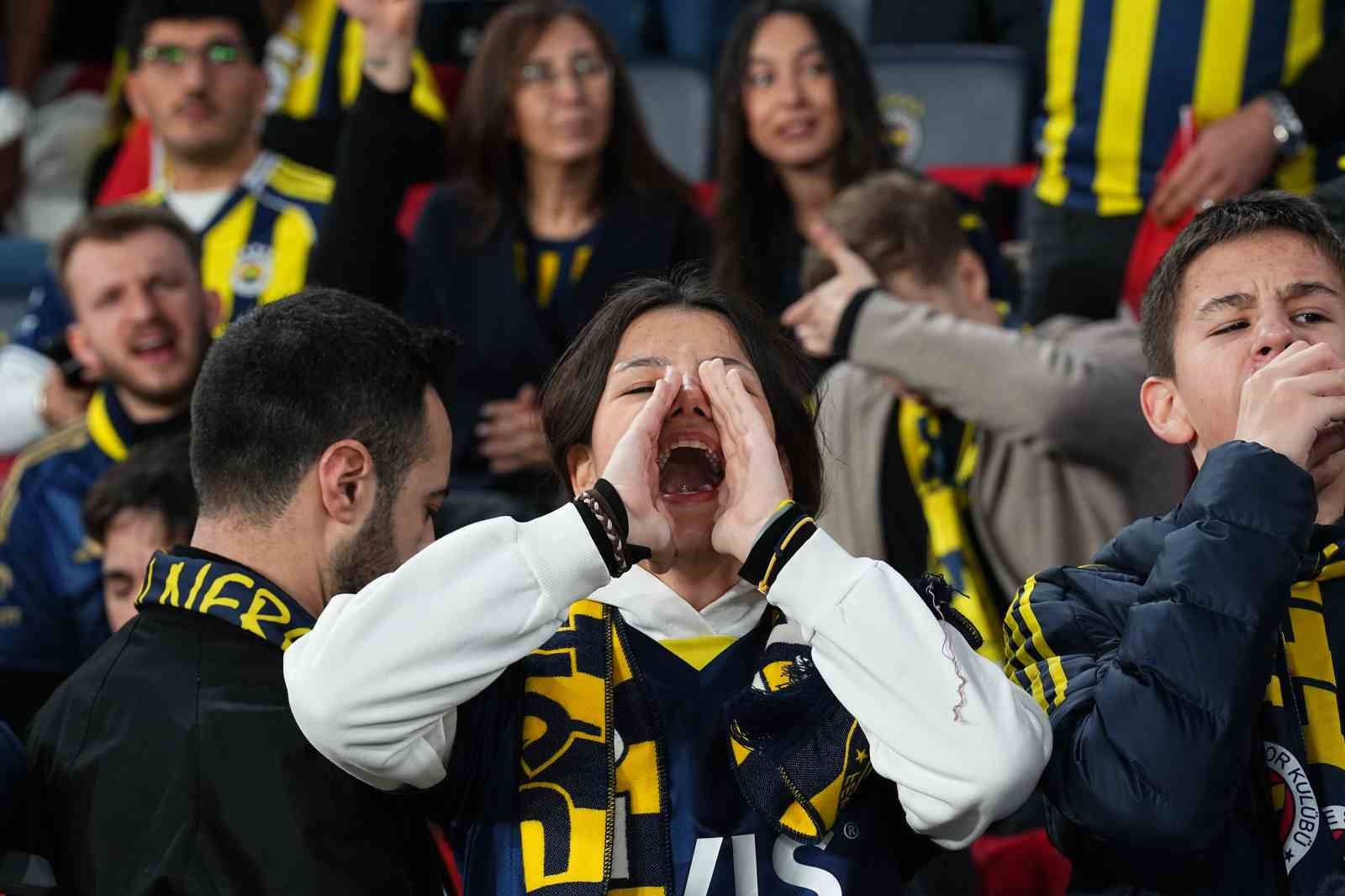 UEFA Avrupa Ligi: Fenerbahçe: 0 - Aston Villa: 0 (Maç devam ediyor)

