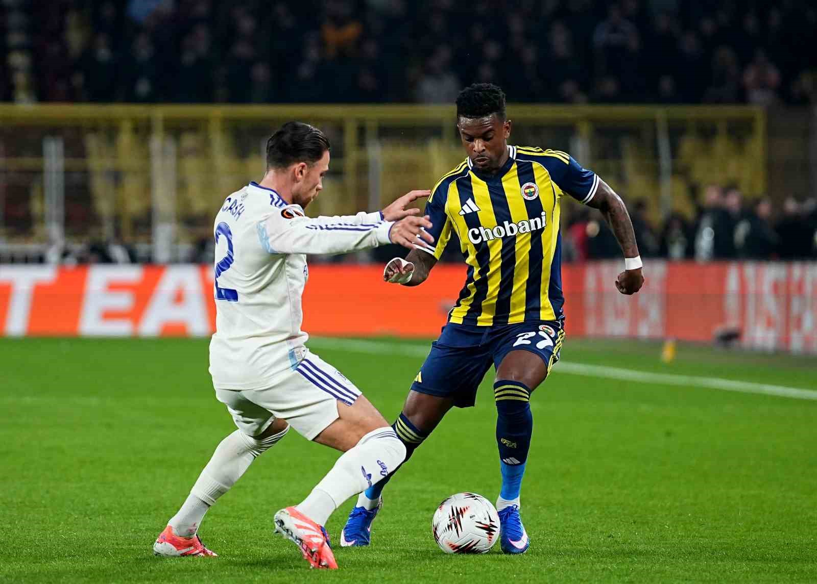 UEFA Avrupa Ligi: Fenerbahçe: 0 - Aston Villa: 1 (İlk yarı)
