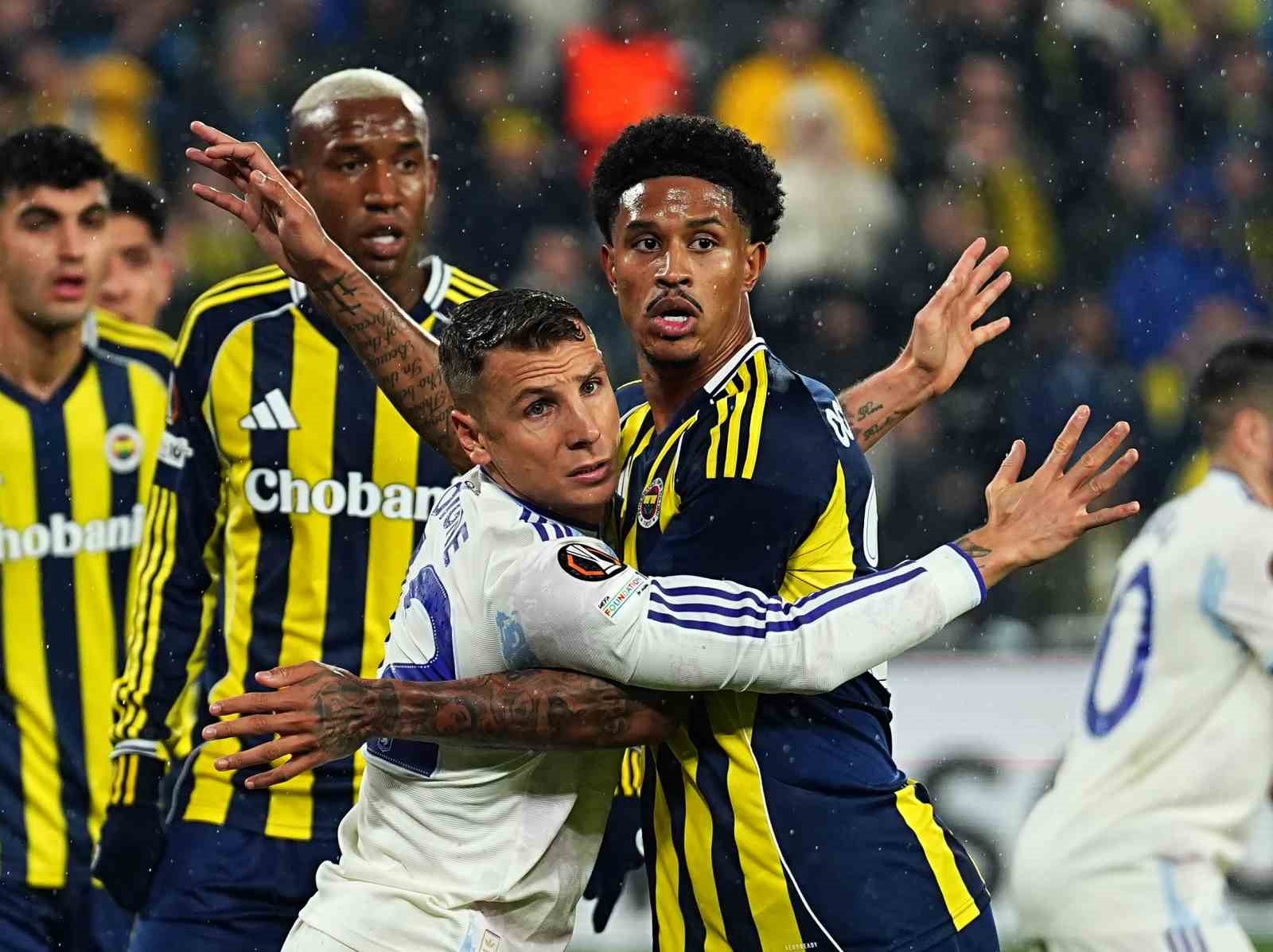 UEFA Avrupa Ligi: Fenerbahçe: 0 - Aston Villa: 1 (Maç sonucu)
