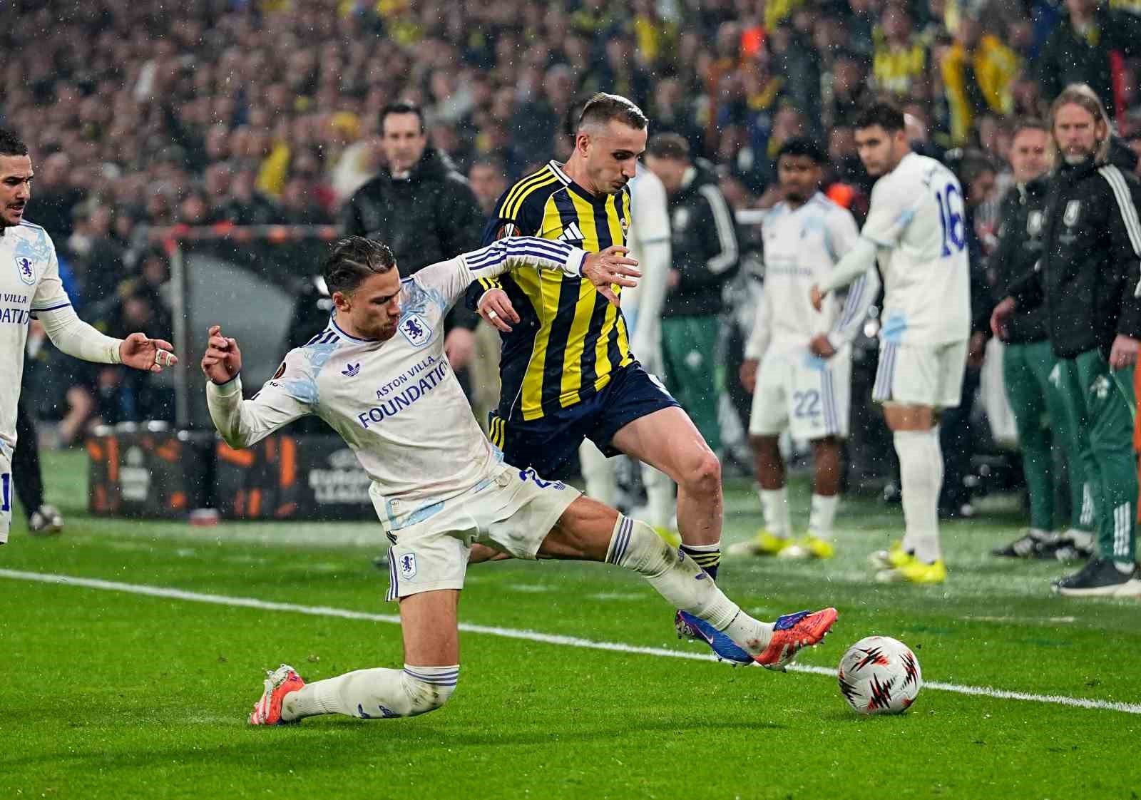 UEFA Avrupa Ligi: Fenerbahçe: 0 - Aston Villa: 1 (Maç sonucu)
