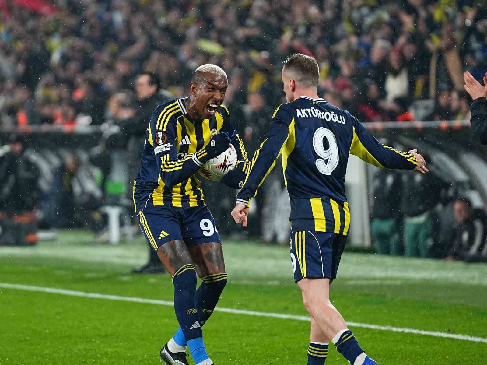 UEFA Avrupa Ligi: Fenerbahçe: 0 - Aston Villa: 1 (Maç sonucu)

