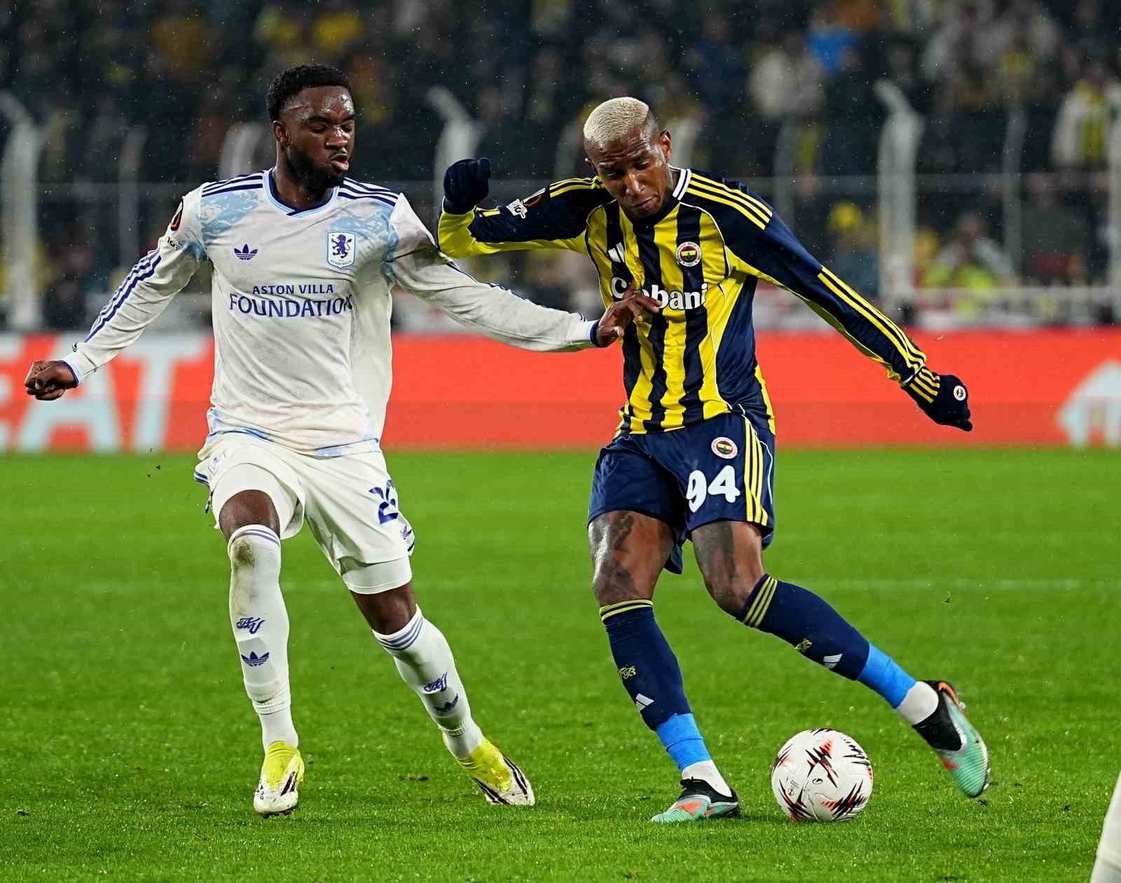 UEFA Avrupa Ligi: Fenerbahçe: 0 - Aston Villa: 1 (Maç sonucu)
