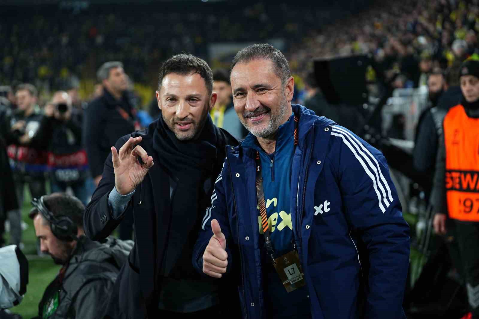 UEFA Avrupa Ligi: Fenerbahçe: 0 - Nottingham Forest: 0 (Maç devam ediyor)
