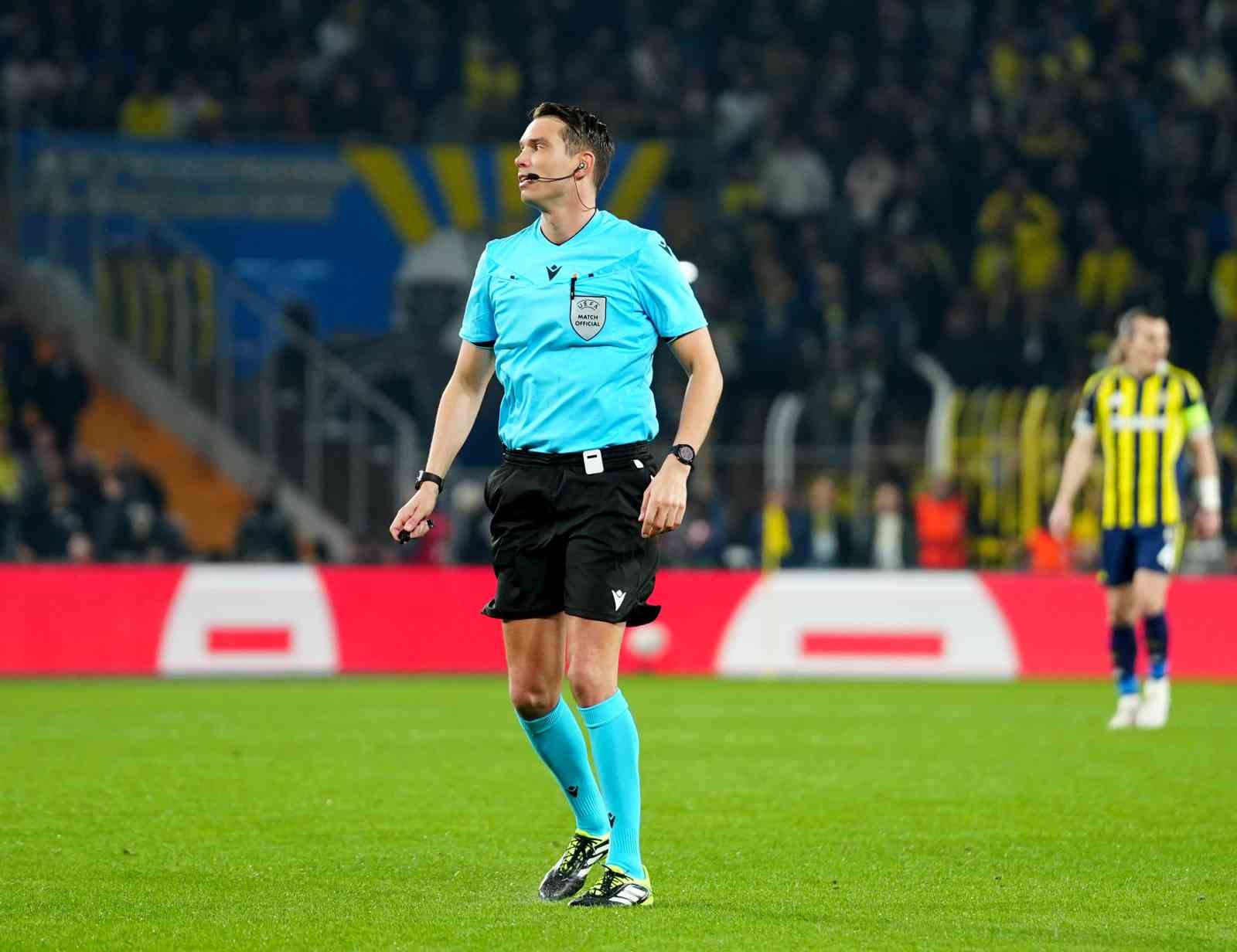 UEFA Avrupa Ligi: Fenerbahçe: 0 - Nottingham Forest: 3 (Maç sonucu)
