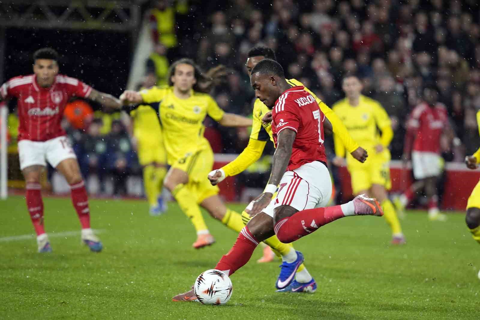 UEFA Avrupa Ligi: Nottingham Forest: 1 - Fenerbahçe: 2 (Maç sonucu)
