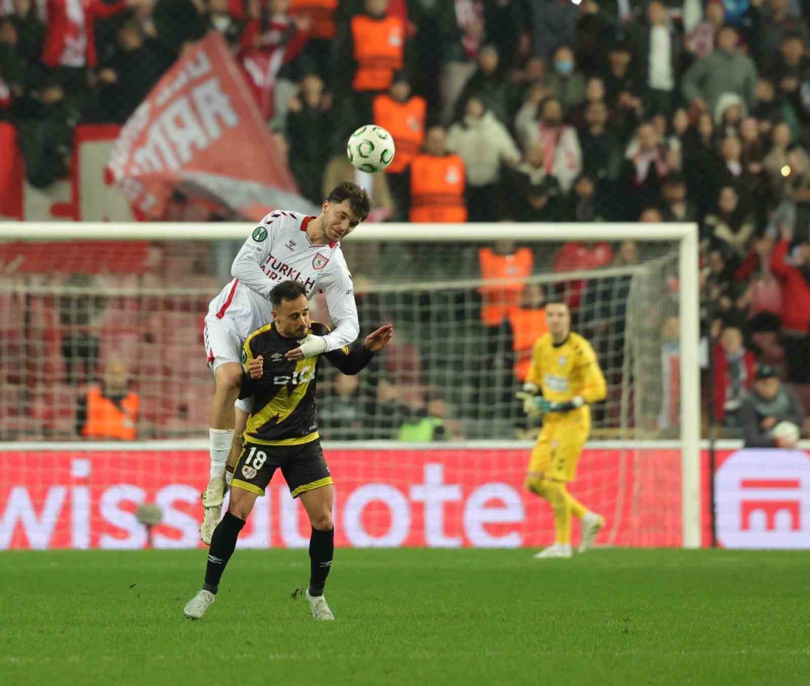 UEFA Konferans Ligi: Samsunspor: 1 - Rayo Vallecano: 3 (Maç sonucu)
