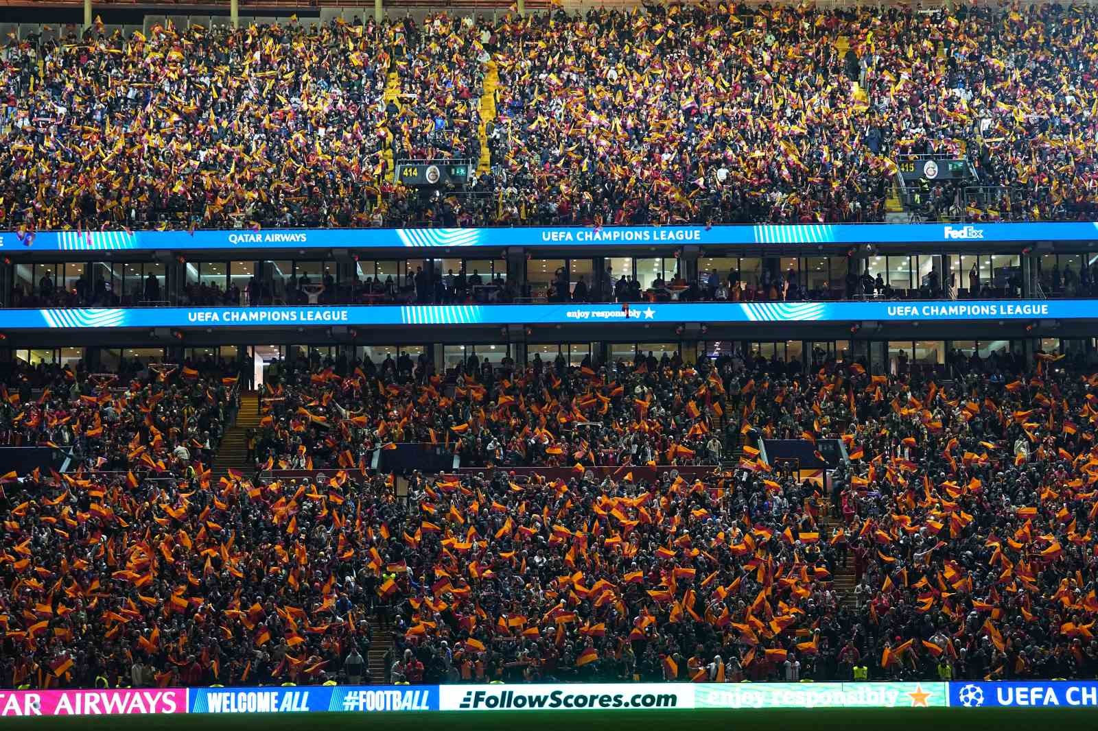 UEFA Şampiyonlar Ligi: Galatasaray: 0 - Atletico Madrid: 1 (Maç devam ediyor)
