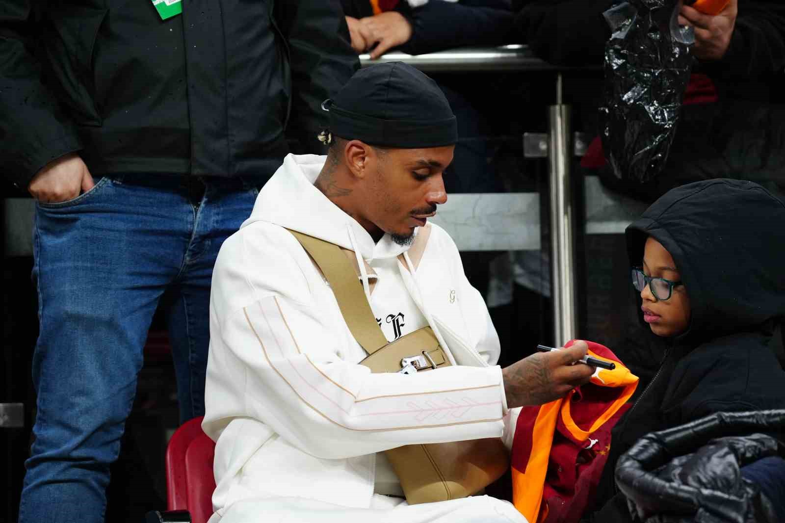 UEFA Şampiyonlar Ligi: Galatasaray: 1 - Juventus: 0 (Maç devam ediyor)
