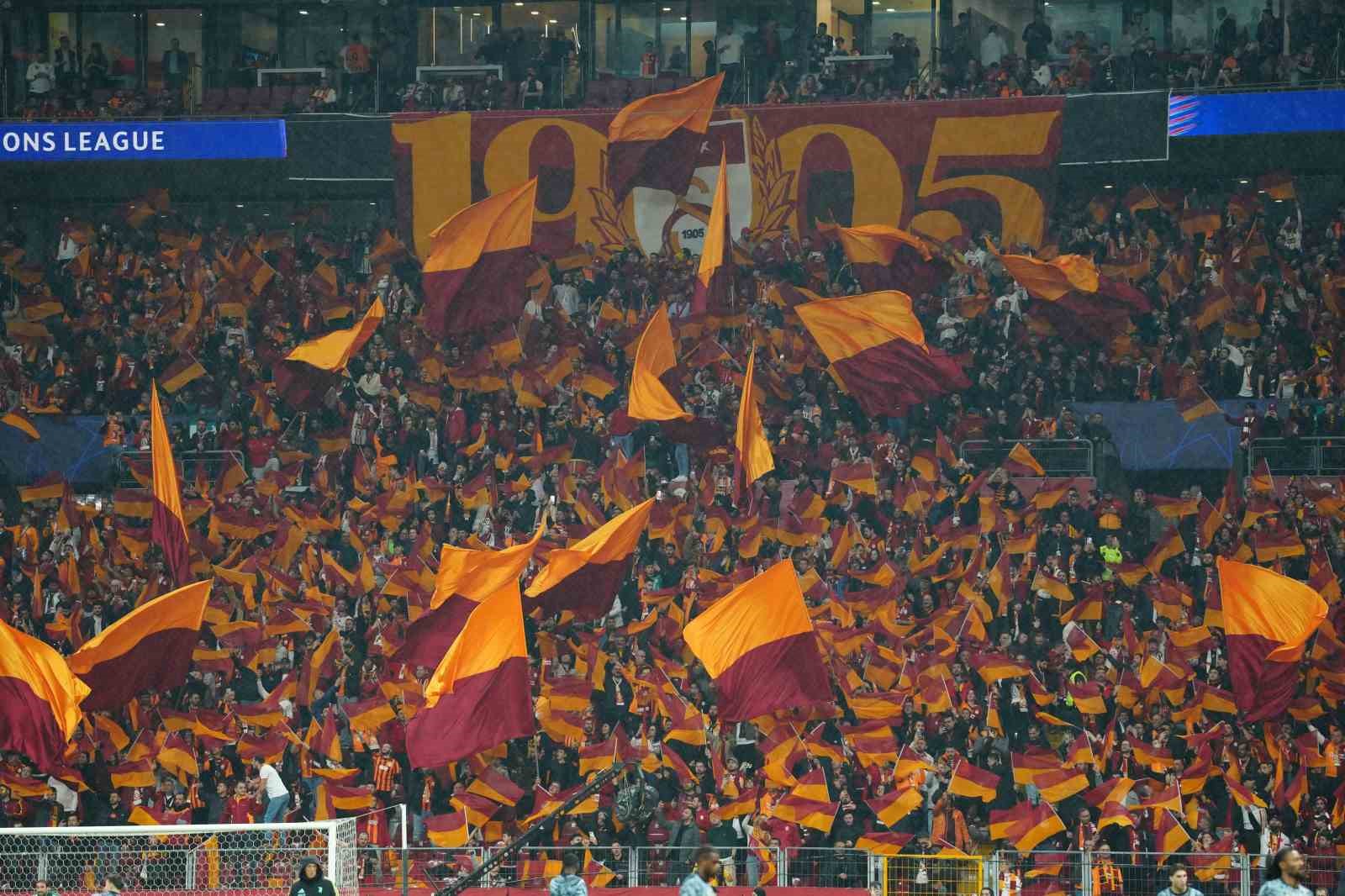 UEFA Şampiyonlar Ligi: Galatasaray: 1 - Juventus: 0 (Maç devam ediyor)
