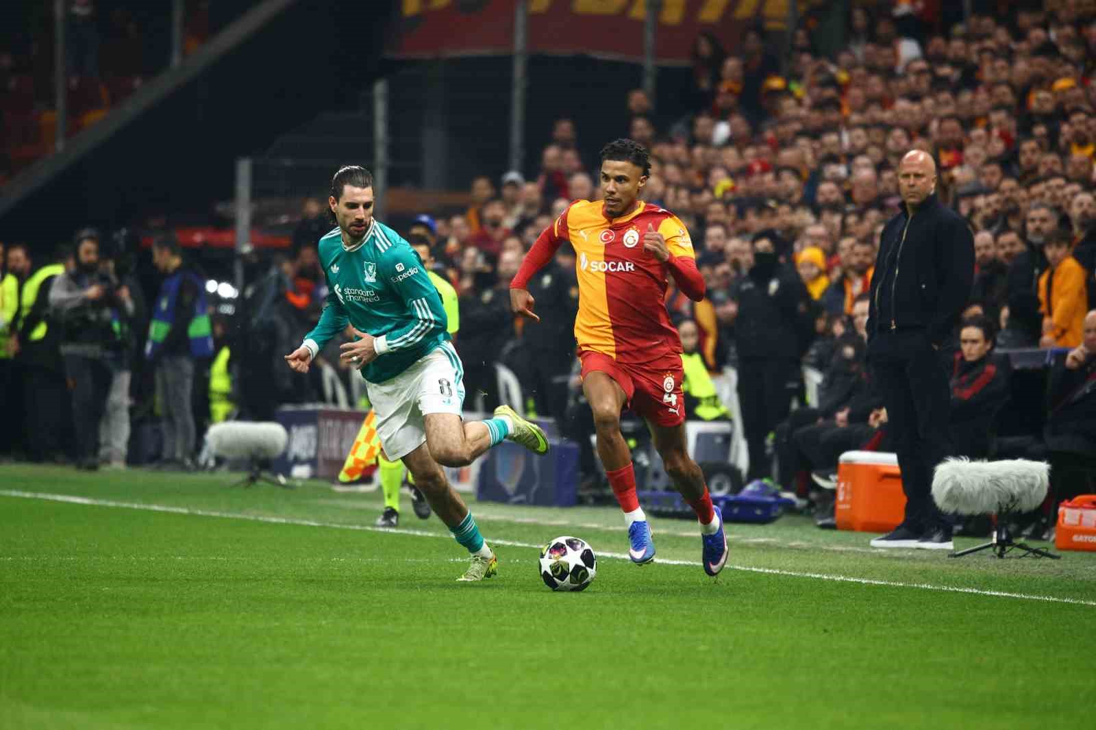 UEFA Şampiyonlar Ligi: Galatasaray: 1 - Liverpool: 0 (Maç devam ediyor)
