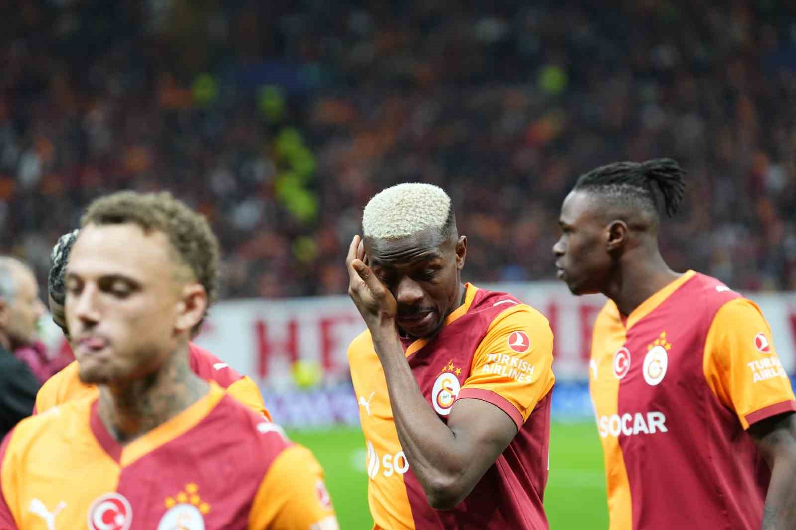UEFA Şampiyonlar Ligi: Galatasaray: 1 - Liverpool: 0 (Maç devam ediyor)
