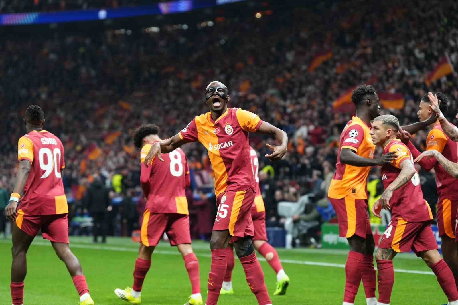 UEFA Şampiyonlar Ligi: Galatasaray: 1 - Liverpool: 0 (Maç devam ediyor)
