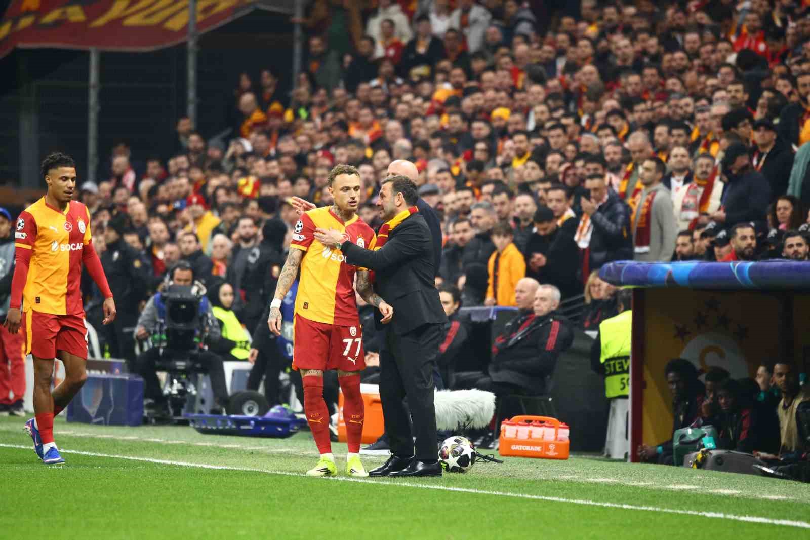 UEFA Şampiyonlar Ligi: Galatasaray: 1 - Liverpool: 0 (Maç devam ediyor)
