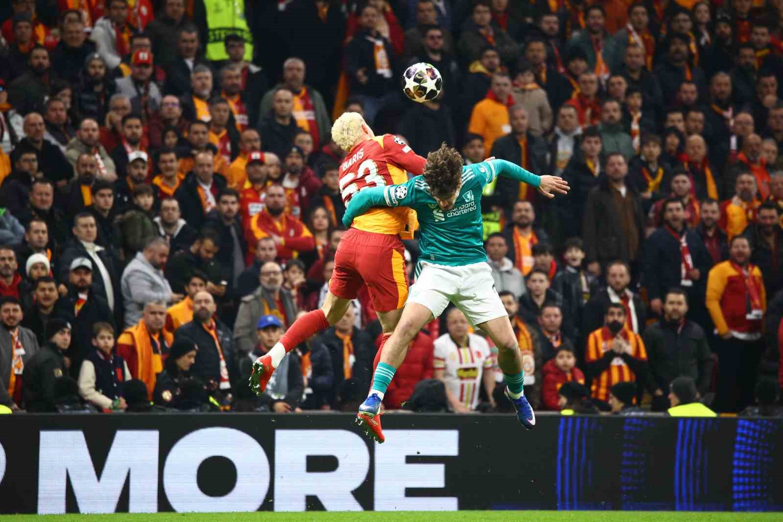 UEFA Şampiyonlar Ligi: Galatasaray: 1 - Liverpool: 0 (Maç devam ediyor)
