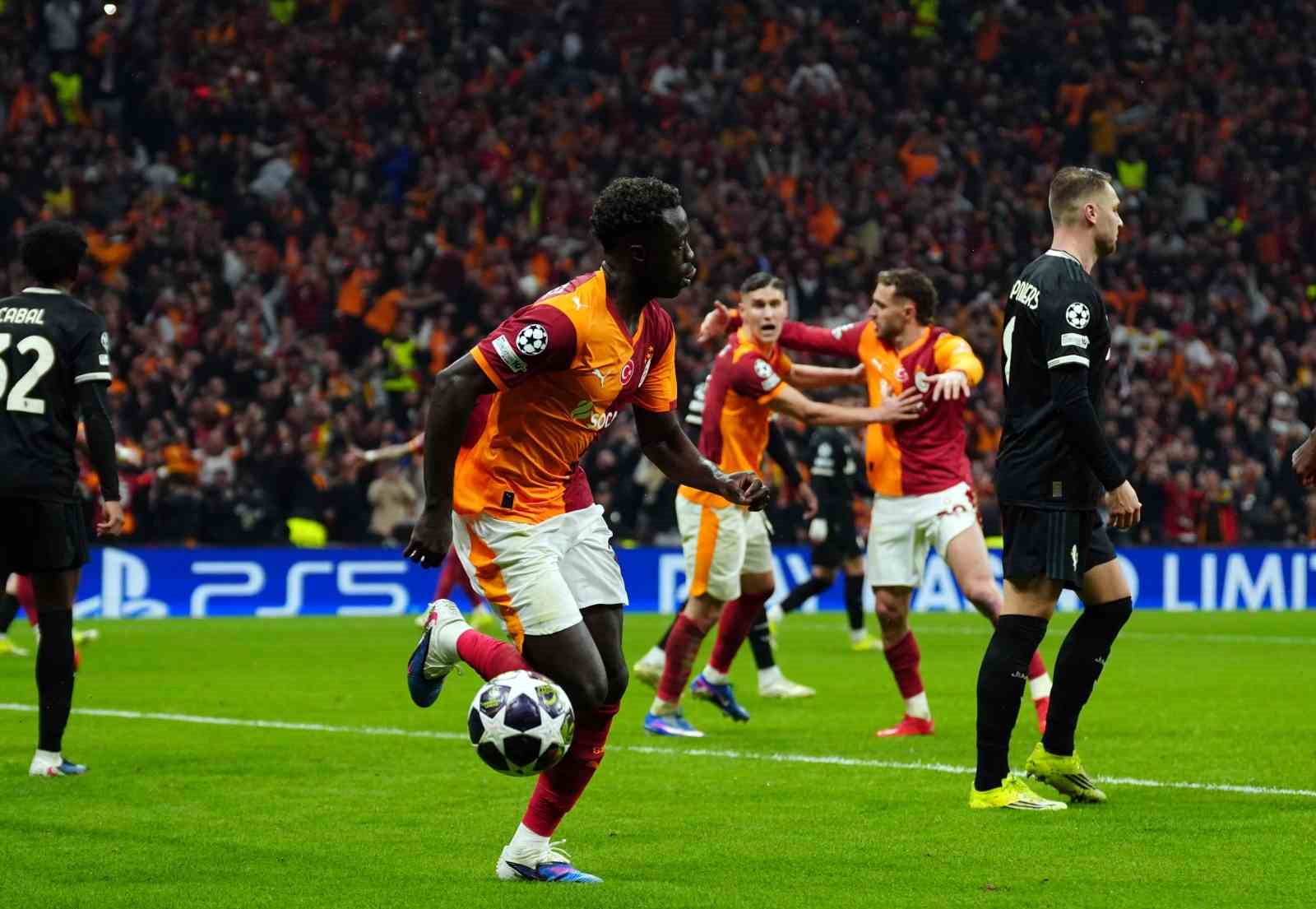 UEFA Şampiyonlar Ligi: Galatasaray: 5 - Juventus: 2 (Maç sonucu)
