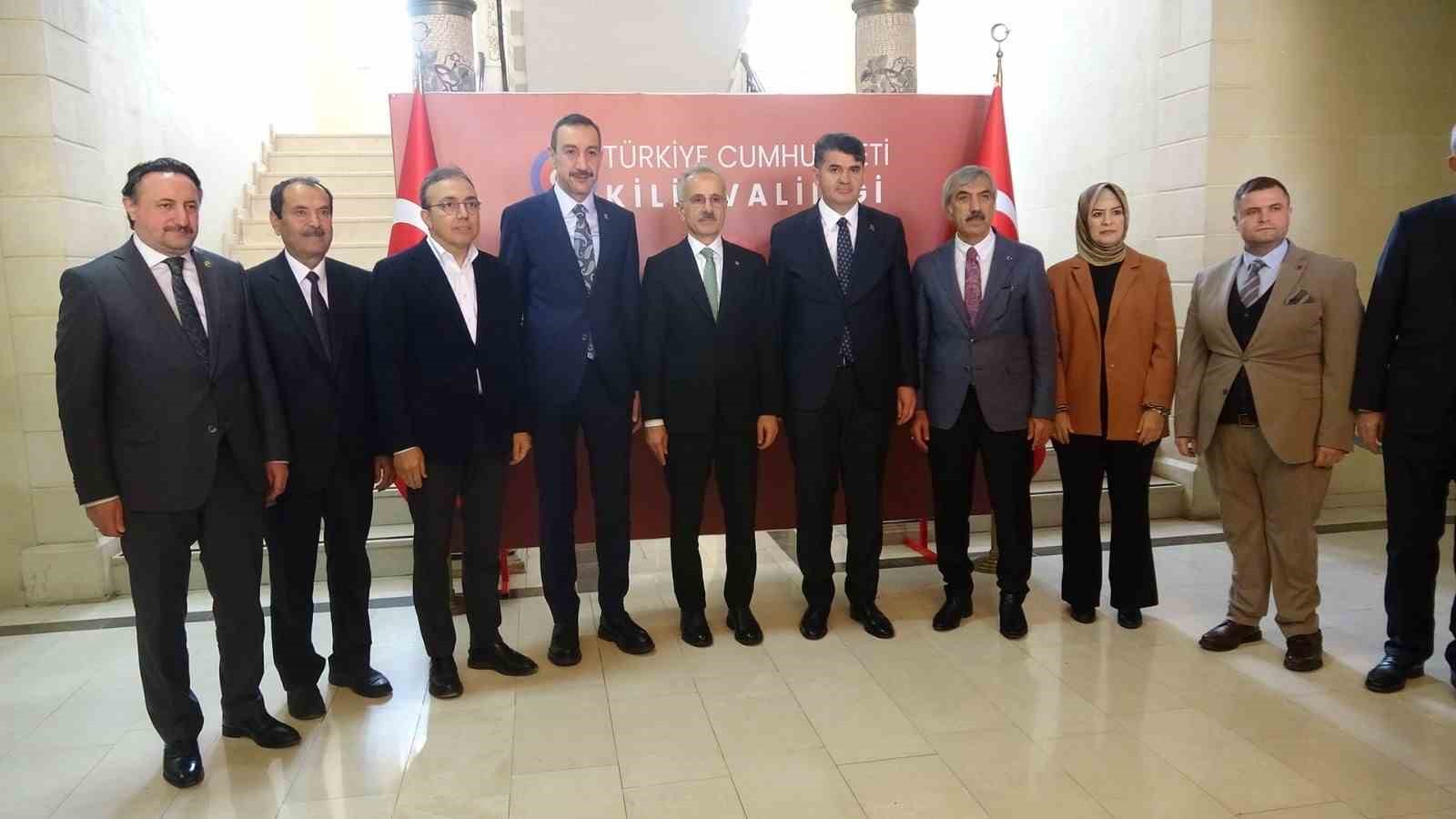 Ulaştırma ve Altyapı Bakanı Abdulkadir Uraloğlu Kilis’te
